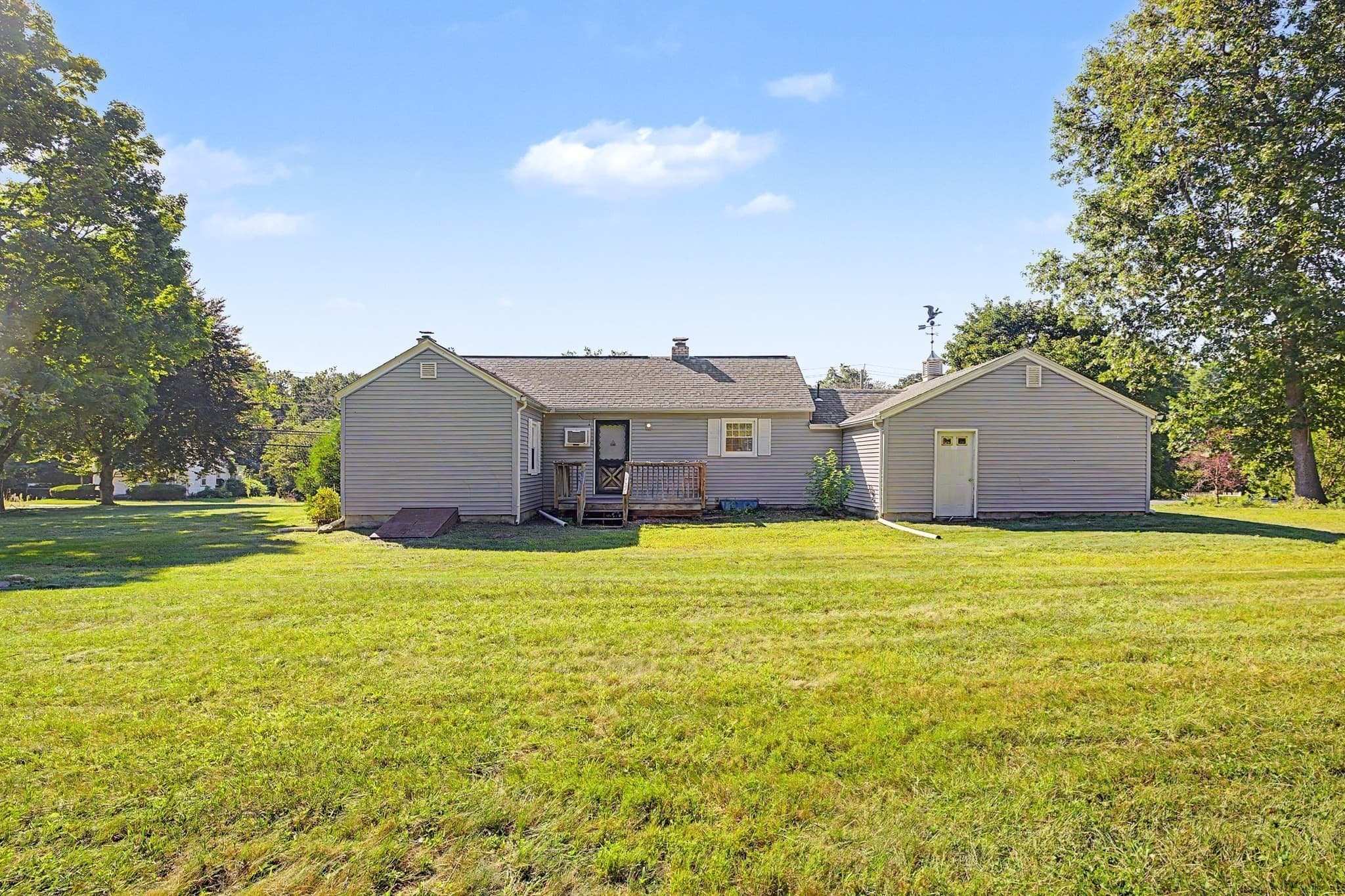 Single Family Residence at 1161 E Mountain Rd, Westfield MA 01085, Westfield, photo 26 of 28