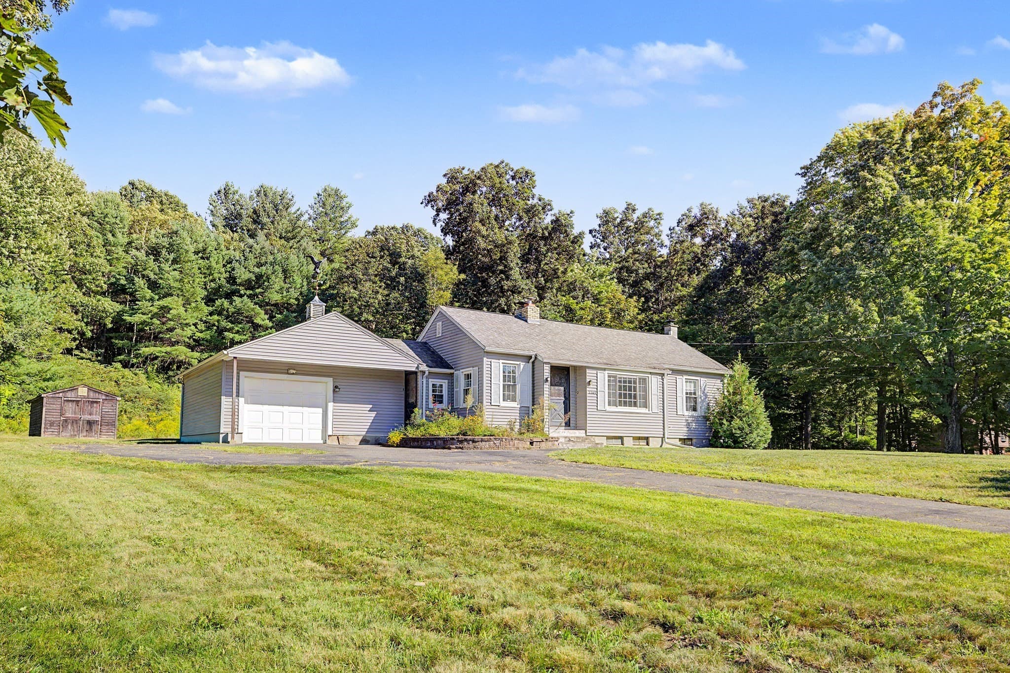 Single Family Residence at 1161 E Mountain Rd, Westfield MA 01085, Westfield, photo 24 of 28