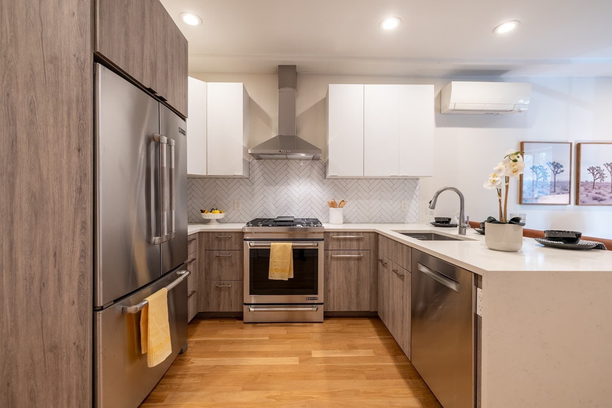 Condominium at 55 E Springfield St # 2, Boston MA 02118, photo 5 of 27