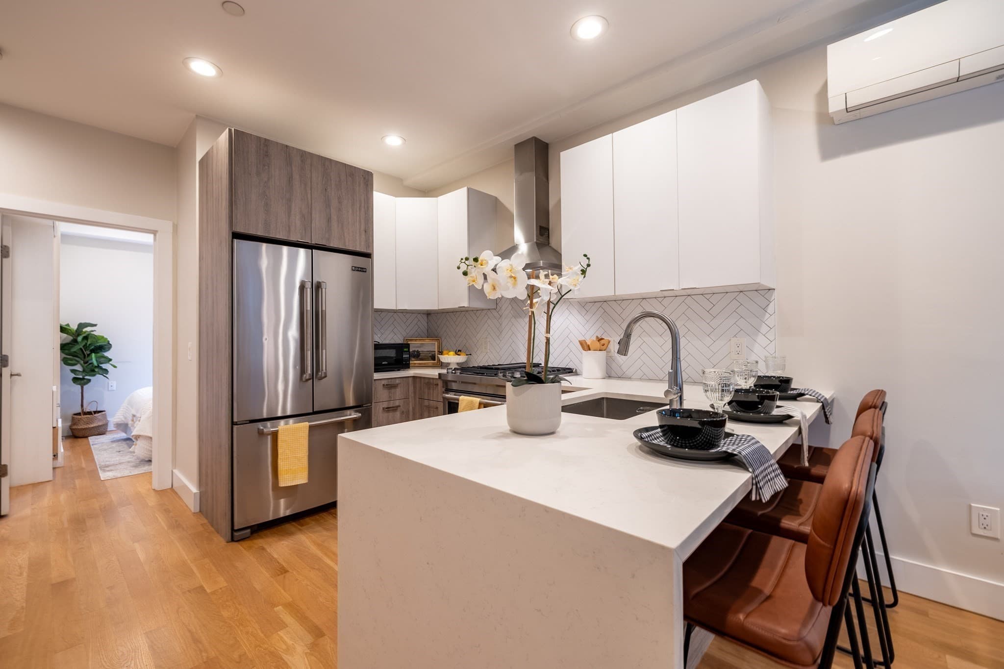 Condominium at 55 E Springfield St # 2, Boston MA 02118, photo 8 of 27