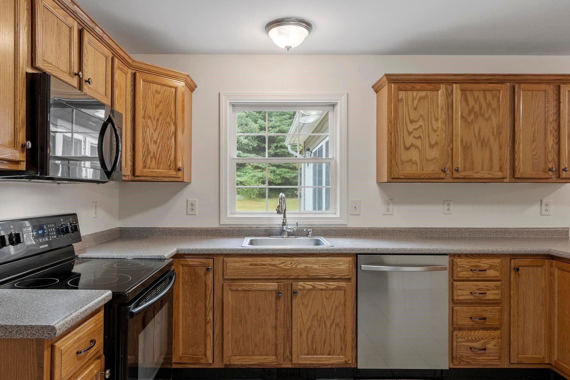 Multi Family at 845 Bridge Street, Pelham NH 03076, Pelham, photo 16 of 42