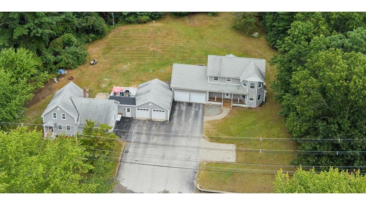 845 Bridge Street, Pelham NH 03076