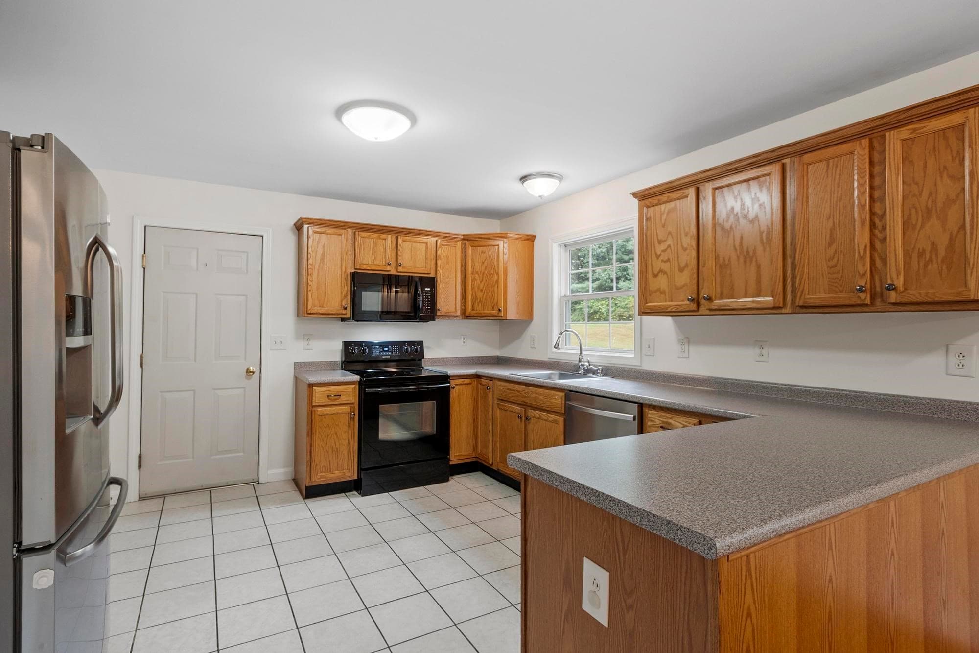 Multi Family at 845 Bridge Street, Pelham NH 03076, Pelham, photo 14 of 42