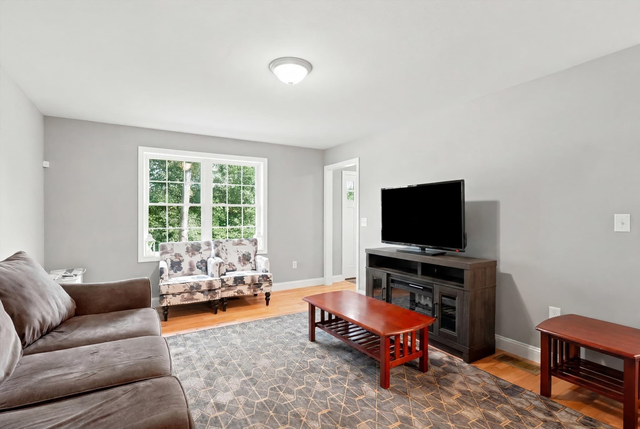 Single Family Residence at 883 West Lowell Ave., Haverhill MA 01832, Haverhill, photo 6 of 38