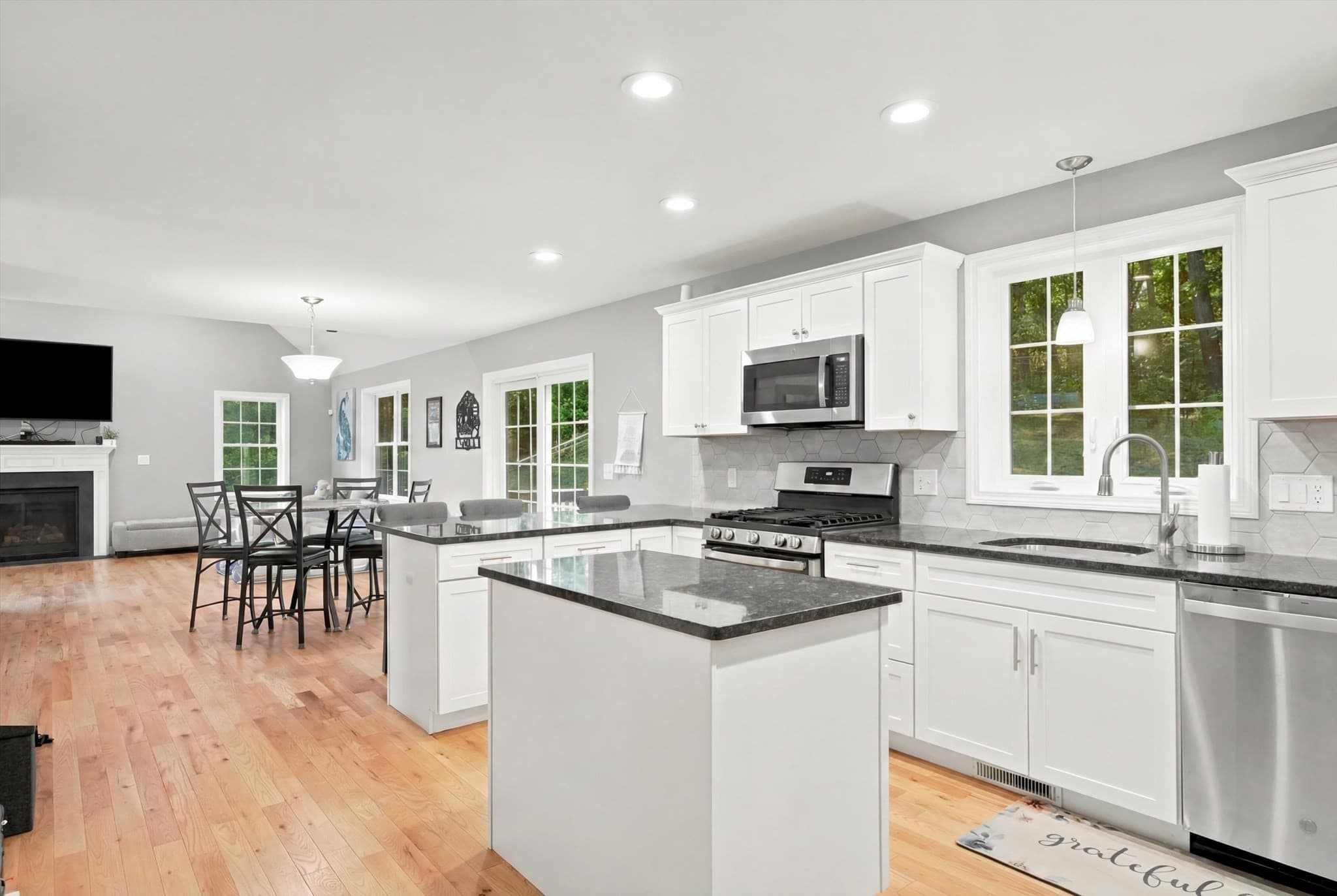 Single Family Residence at 883 West Lowell Ave., Haverhill MA 01832, Haverhill, photo 7 of 38