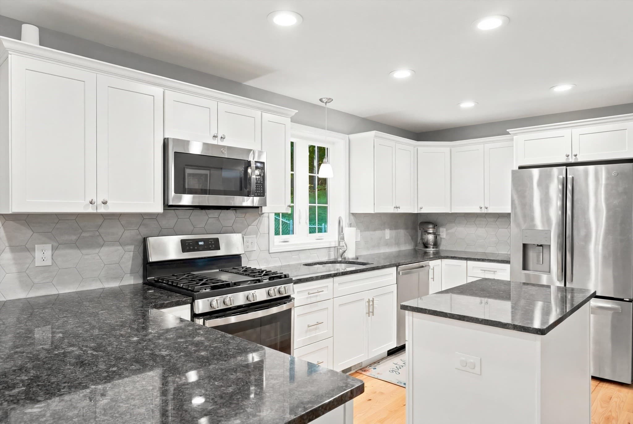 Single Family Residence at 883 West Lowell Ave., Haverhill MA 01832, Haverhill, photo 9 of 38