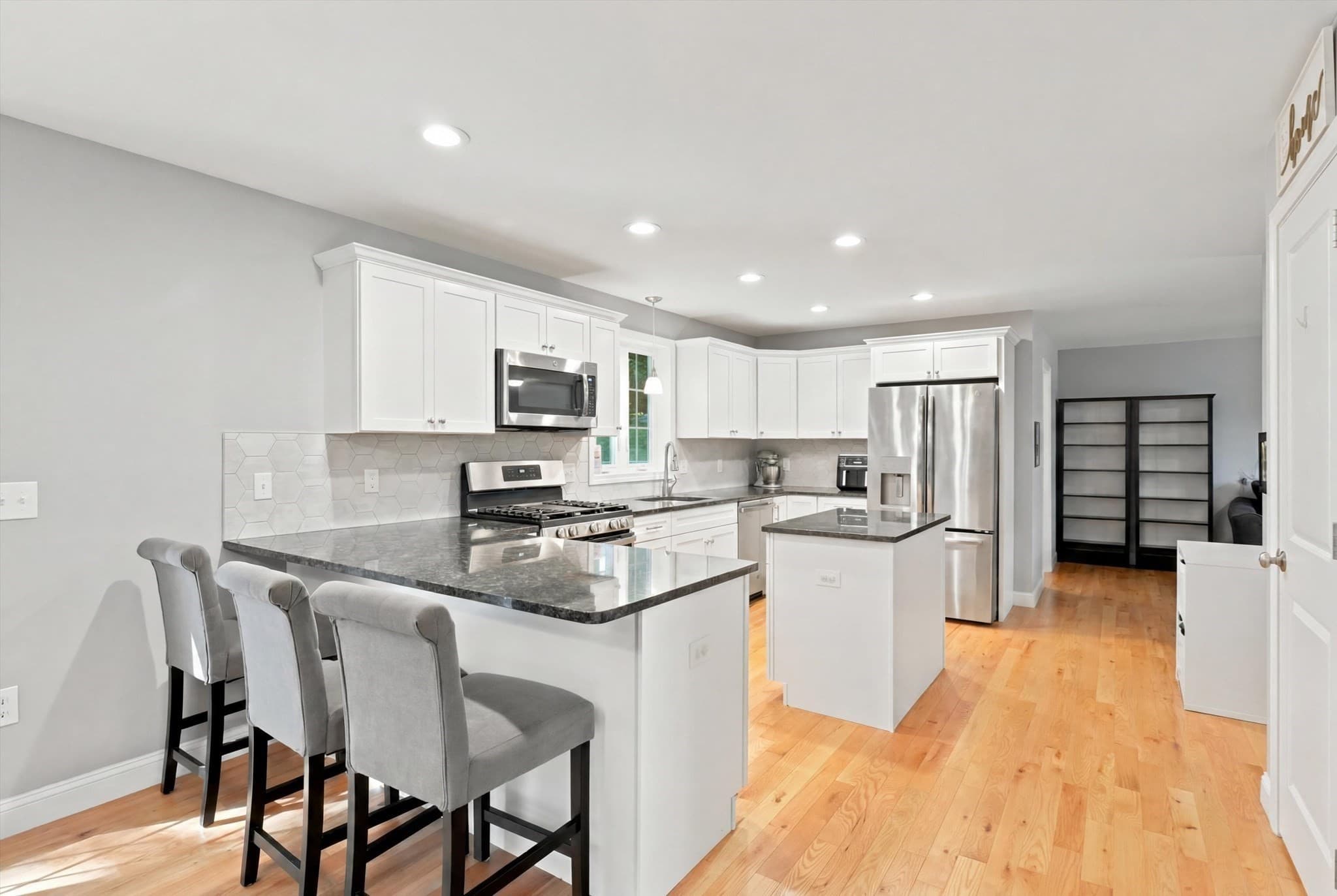 Single Family Residence at 883 West Lowell Ave., Haverhill MA 01832, Haverhill, photo 10 of 38