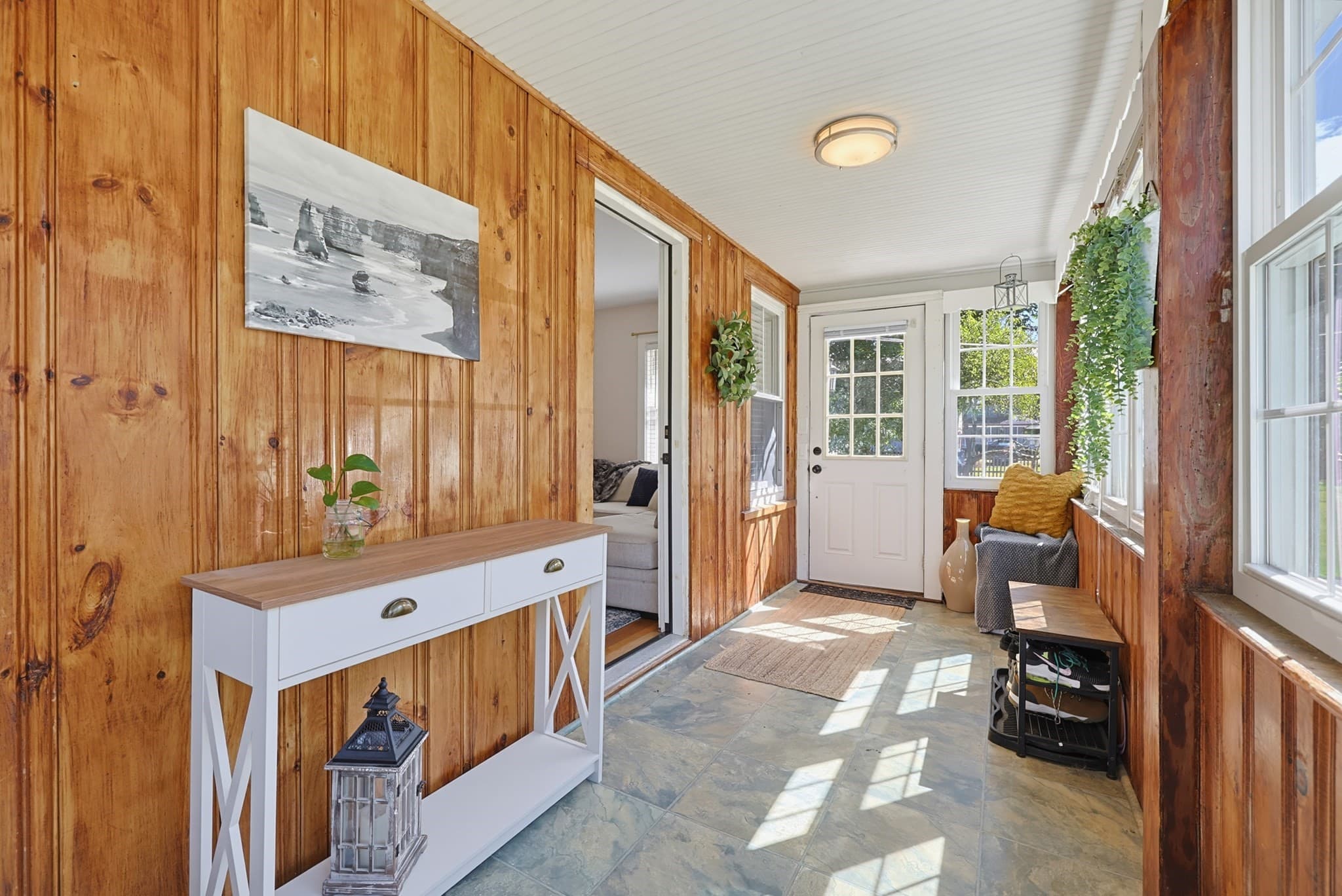 Single Family Residence at 300 Cocasset St, Foxboro MA 02035, Foxboro, photo 4 of 42