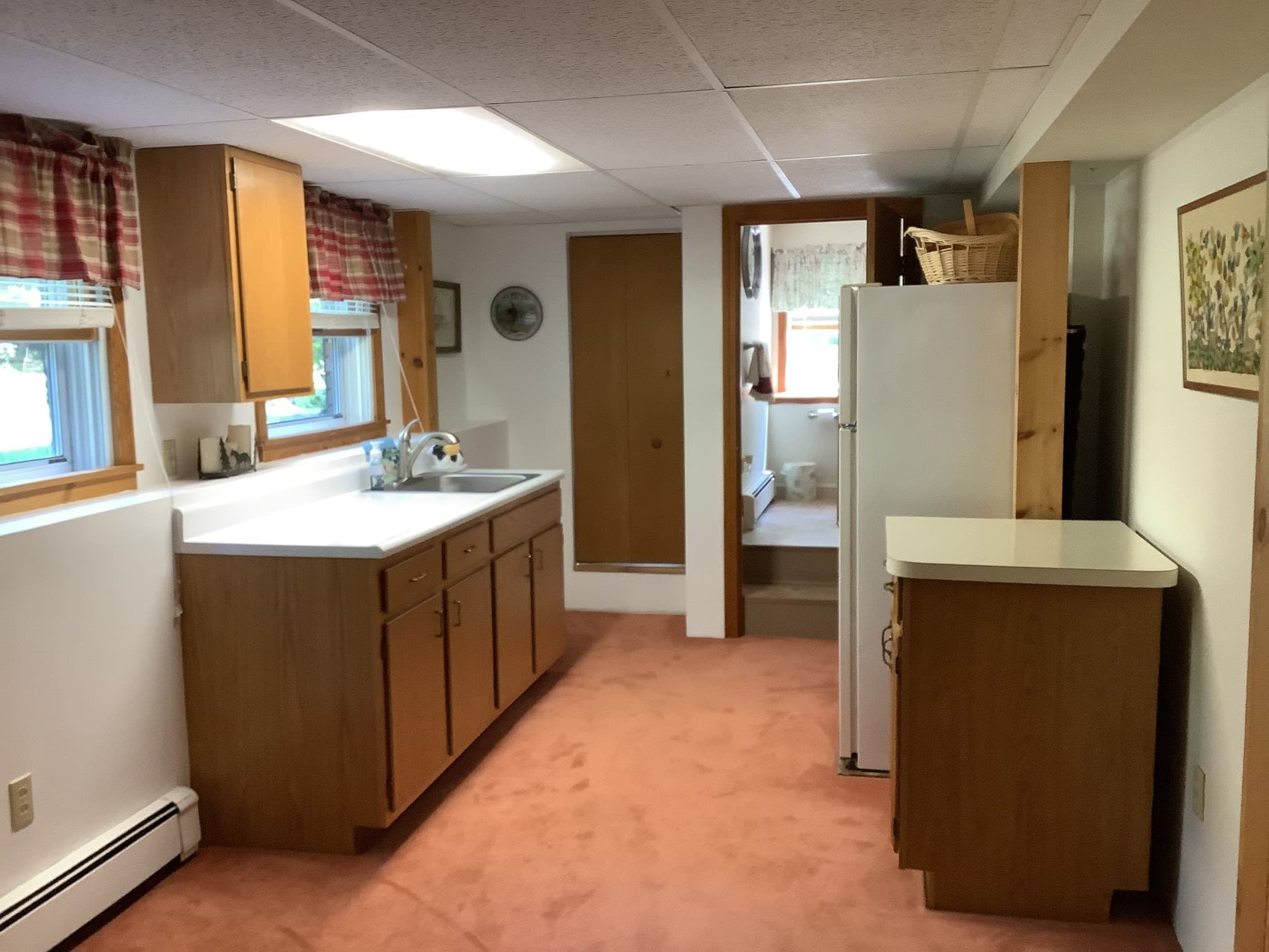 Single Family Residence at 385 E County Rd, Rutland MA 01543, Rutland, photo 5 of 10