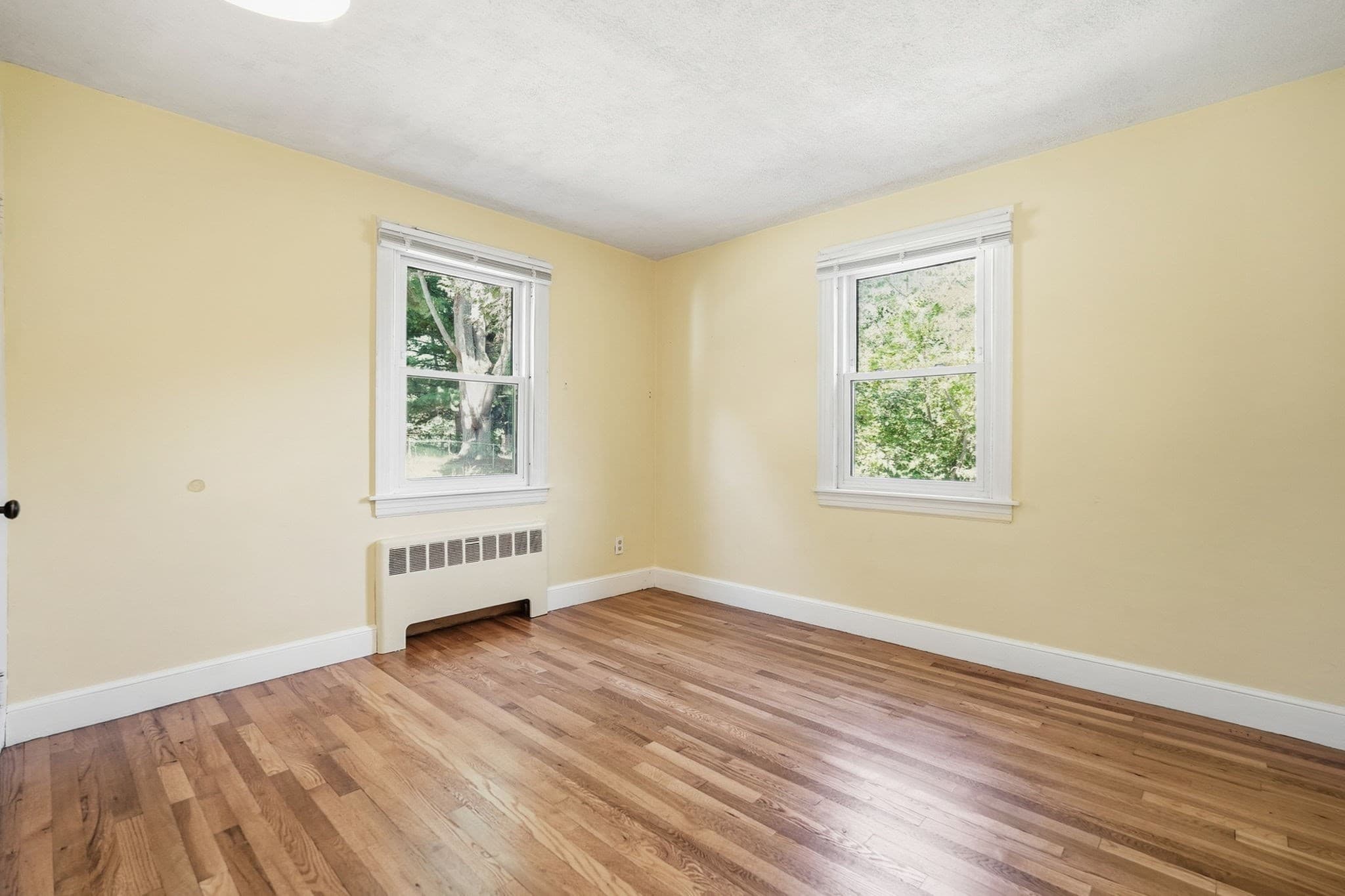 Single Family Residence at 24 Grandview St, Northampton MA 01062, Northampton, photo 7 of 24