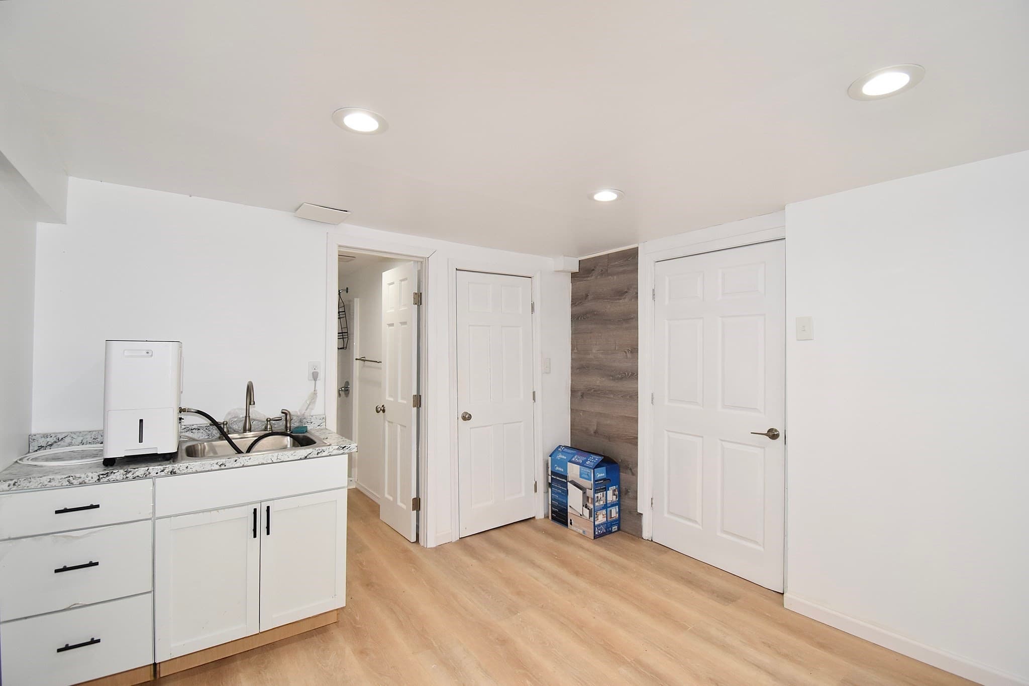 Single Family Residence at 22 Hunting Lane, Agawam MA 01001, Agawam, photo 34 of 35