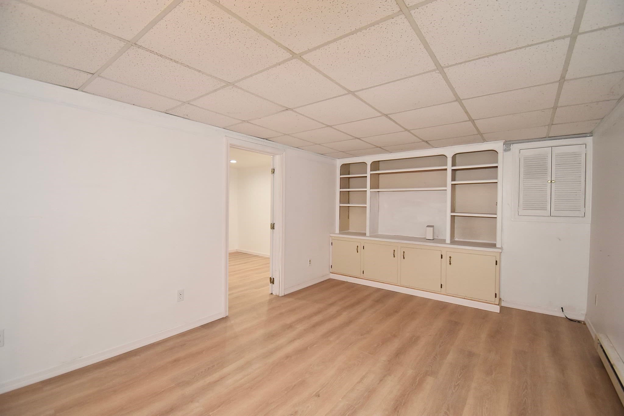 Single Family Residence at 22 Hunting Lane, Agawam MA 01001, Agawam, photo 31 of 35