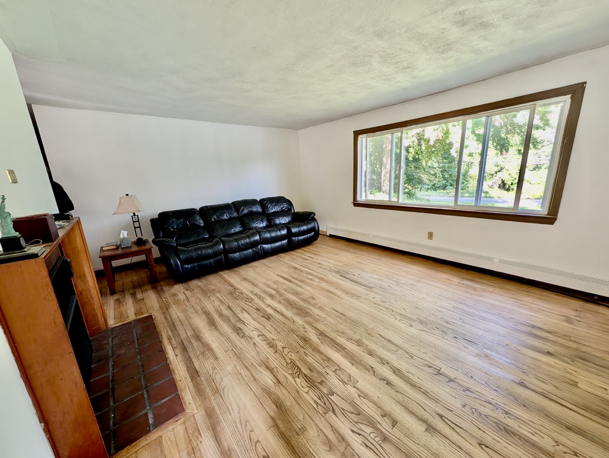 Single Family Residence at 624 Granville Road, Westfield MA 01085, Westfield, photo 4 of 27