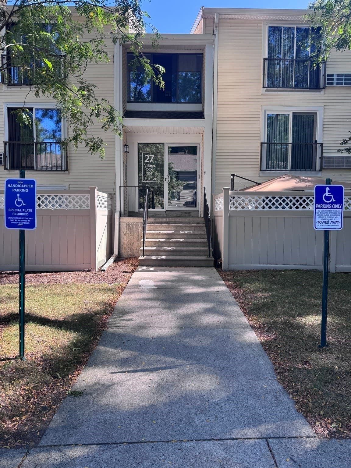 Condominium at 27 Village Rock Lane # 22, Natick MA 01760, Natick, photo 7 of 11