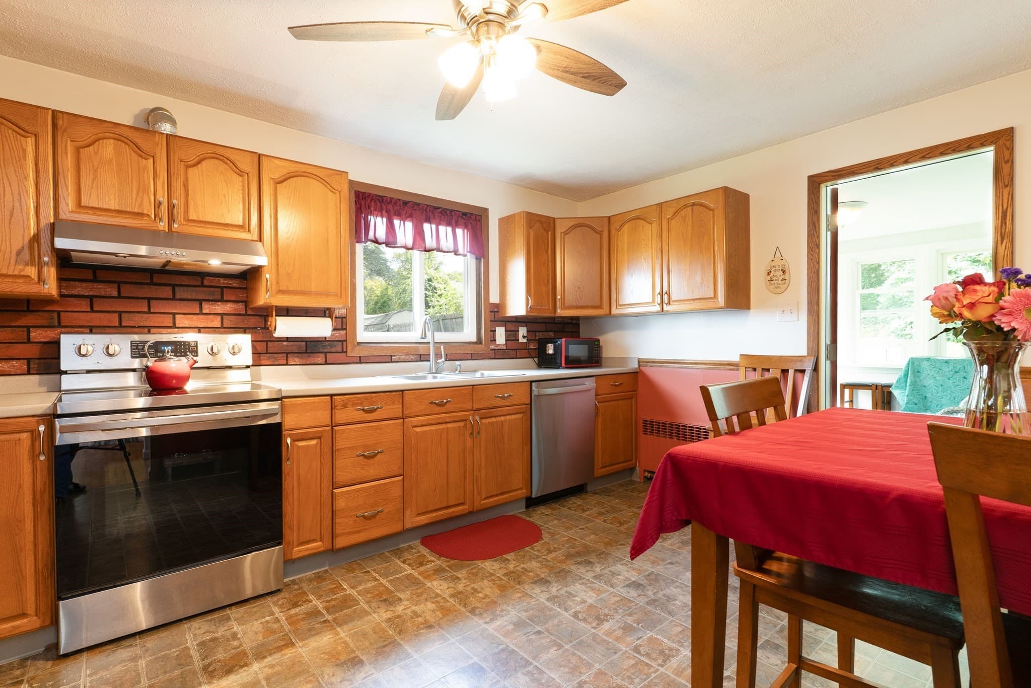 Single Family Residence at 15 Maple Ter, Palmer MA 01080, Palmer, photo 10 of 25