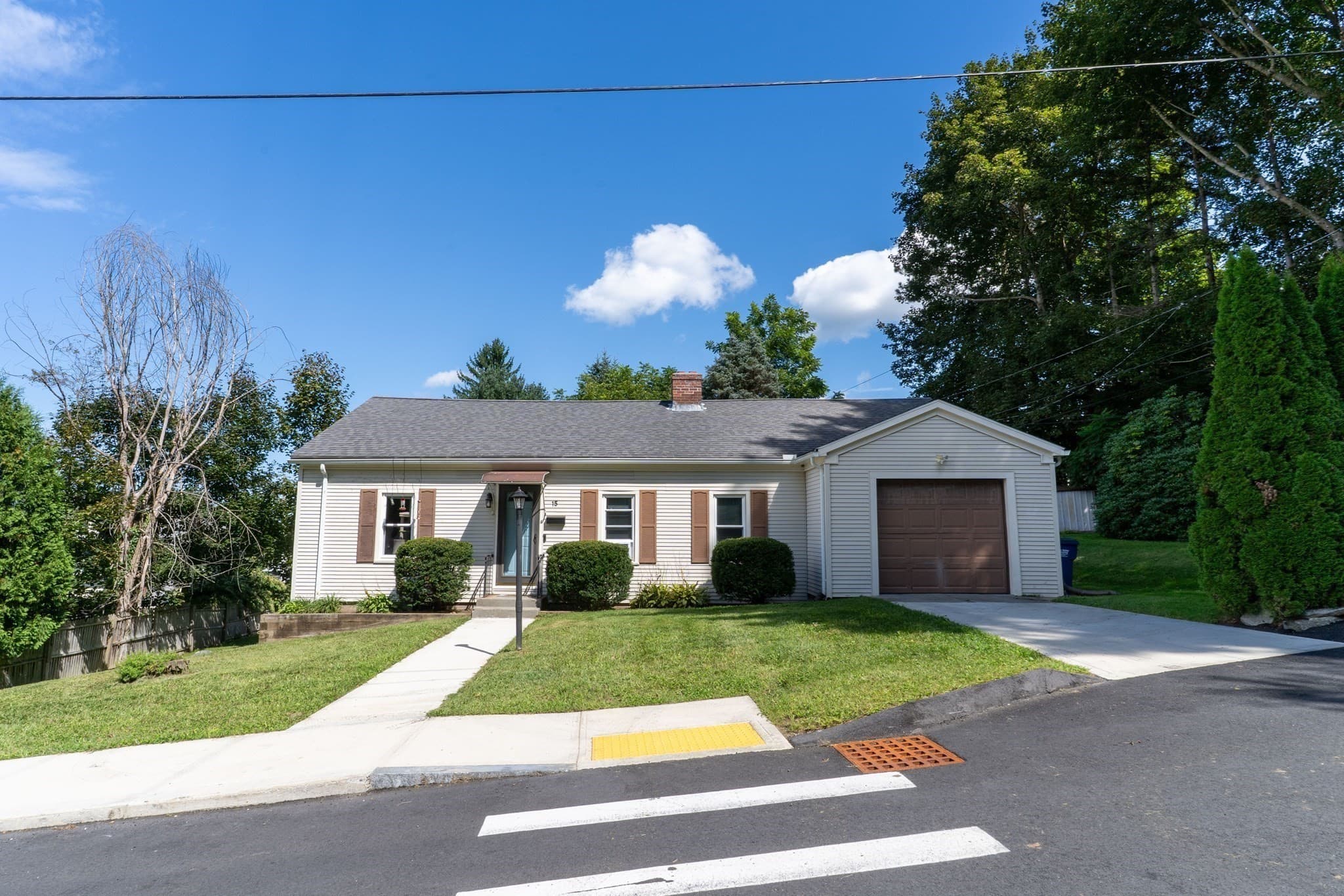Single Family Residence at 15 Maple Ter, Palmer MA 01080, Palmer, photo 4 of 25