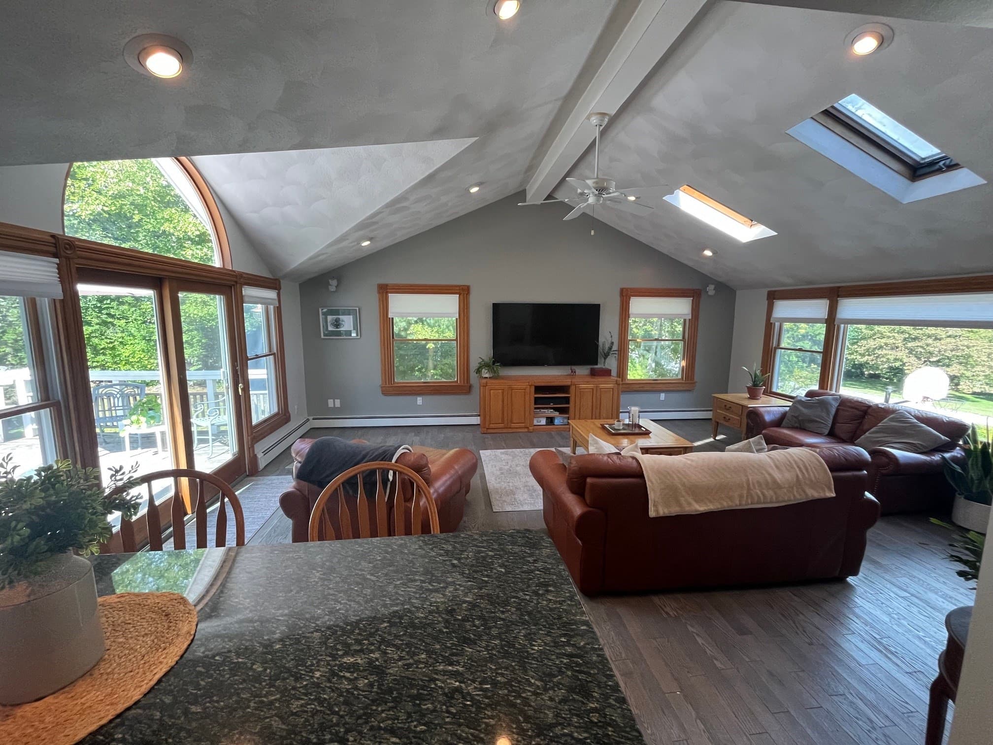 Single Family Residence at 11 Phyllis Avenue, Burlington MA 01803, Burlington, photo 8 of 23