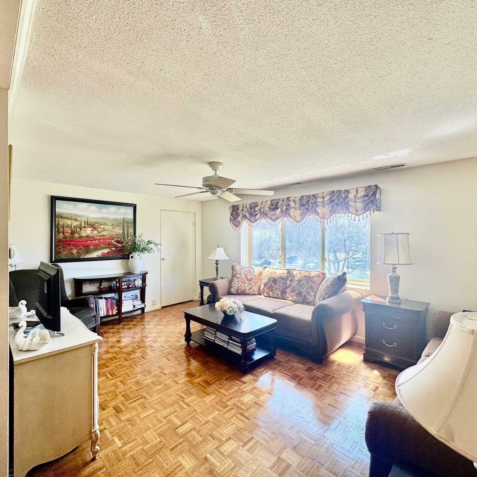 Condominium at 300 Park Terrace Dr. # 322, Stoneham MA 02180, Stoneham, photo 7 of 27