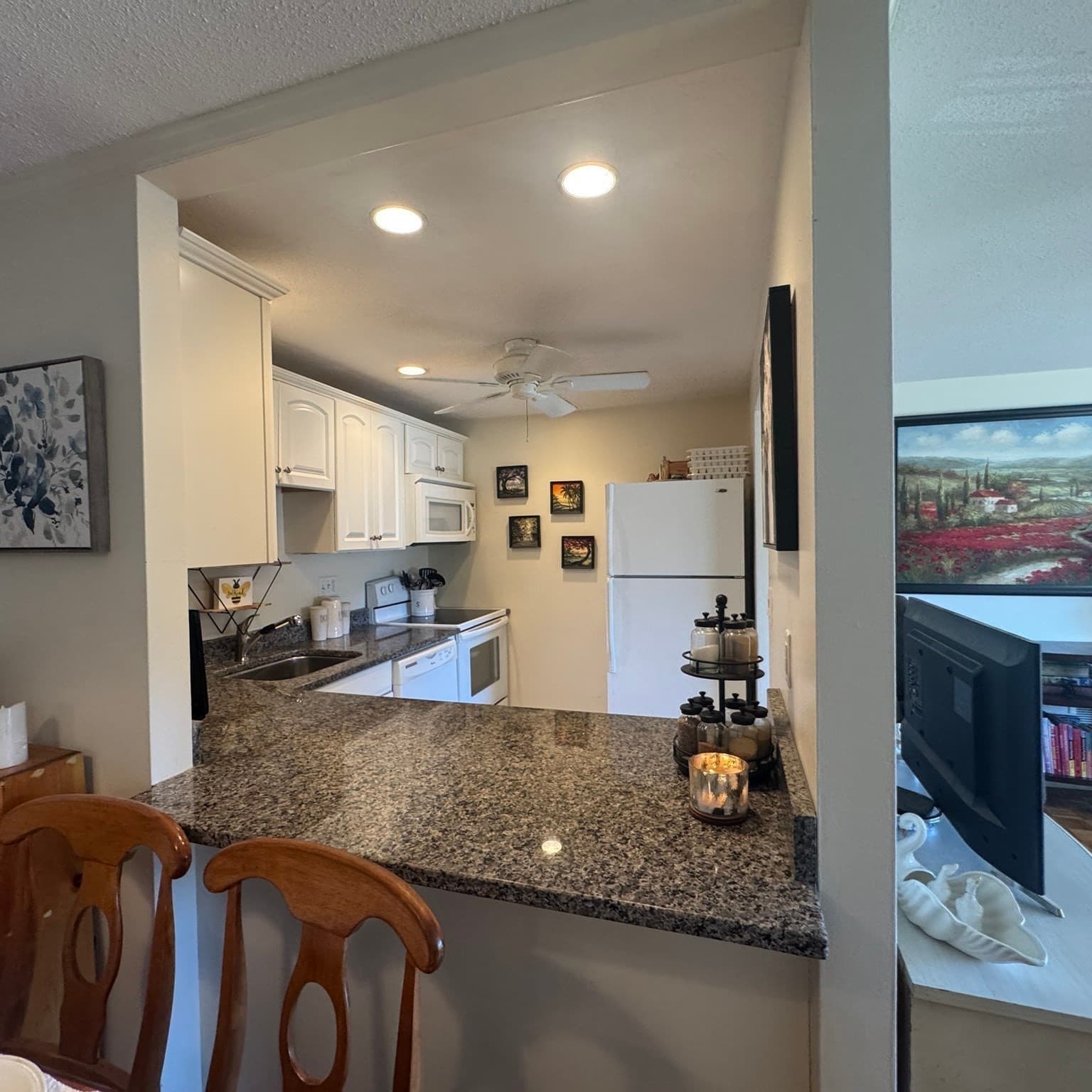 Condominium at 300 Park Terrace Dr. # 322, Stoneham MA 02180, Stoneham, photo 11 of 27