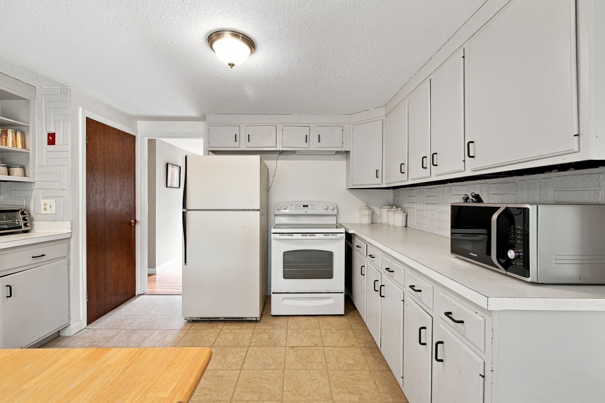 Single Family Residence at 2 Oyster Road, Dennis MA 02660, Dennis, photo 8 of 33
