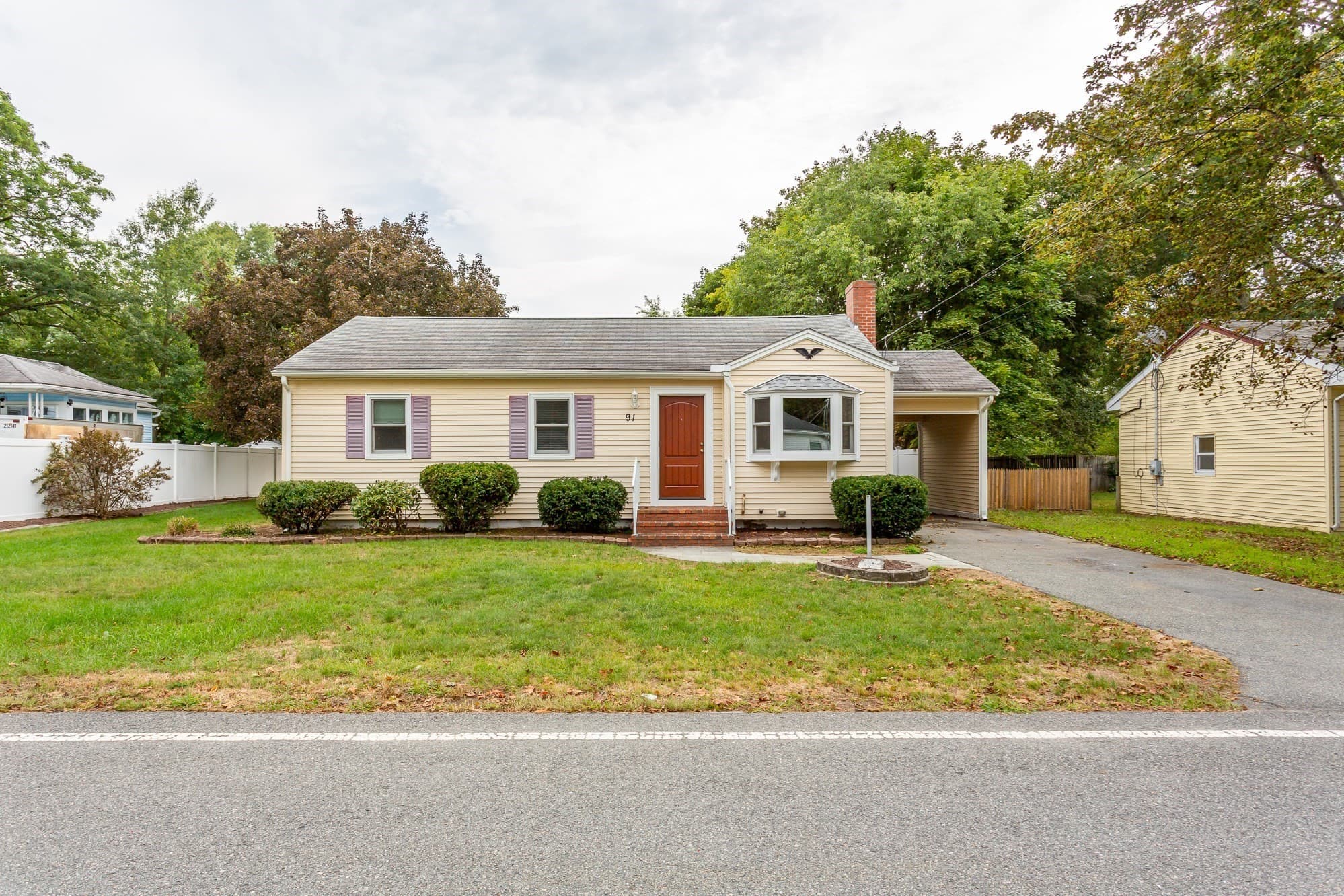 Single Family Residence at 91 Breer St, Brockton MA 02301, Brockton, photo 2 of 29