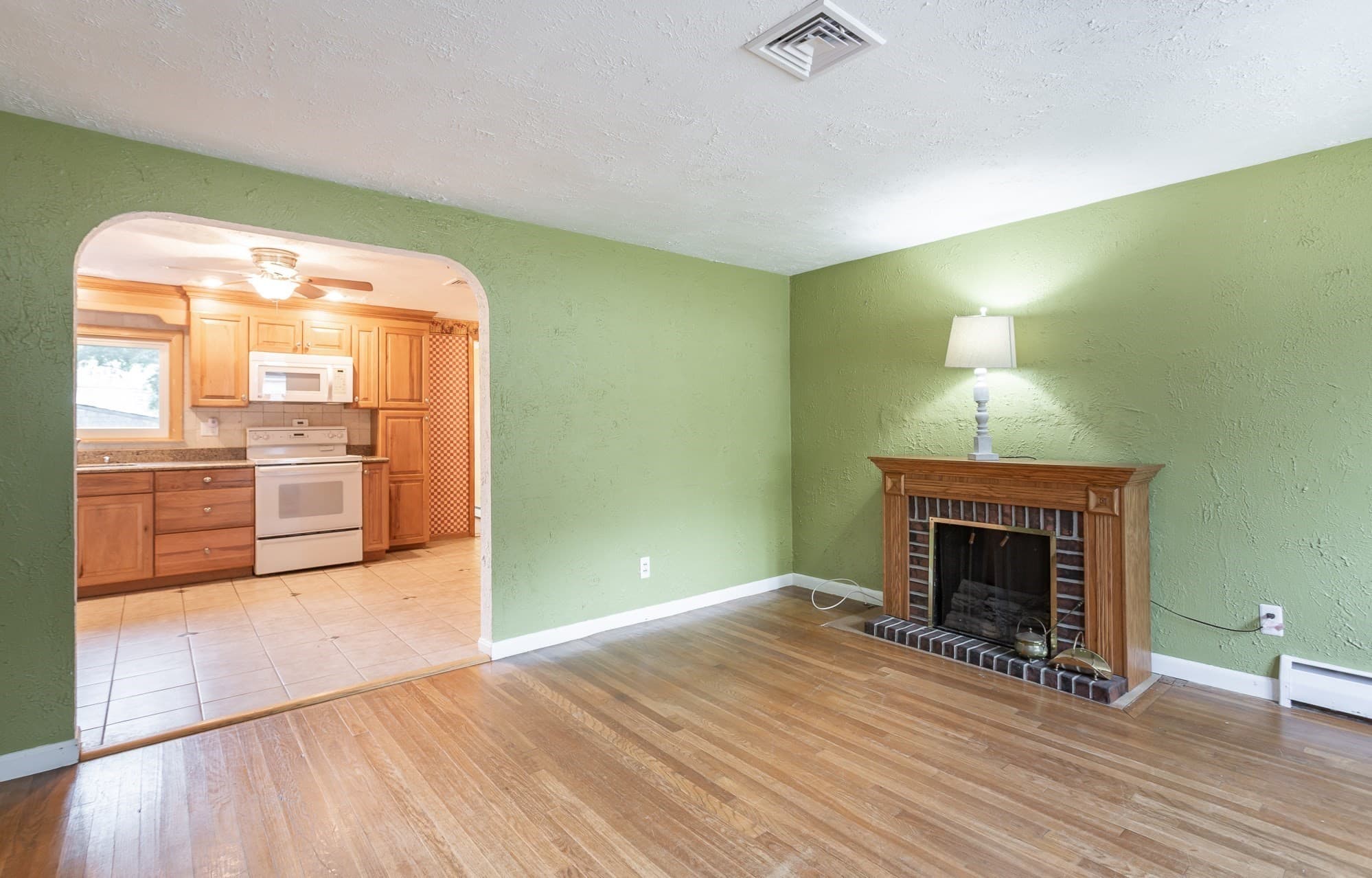 Single Family Residence at 91 Breer St, Brockton MA 02301, Brockton, photo 15 of 29