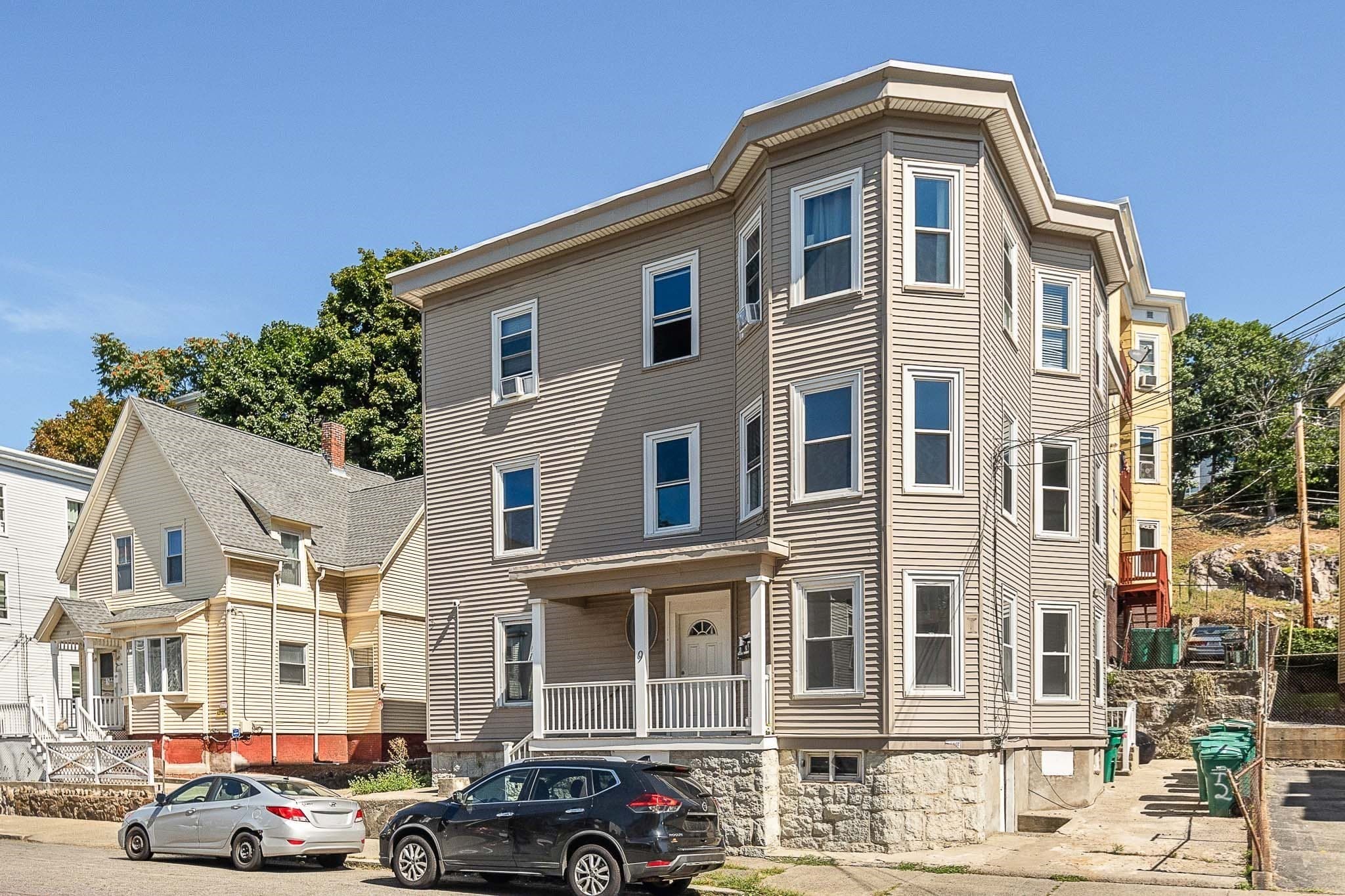 9 Rogers Ave, Lynn MA 01902