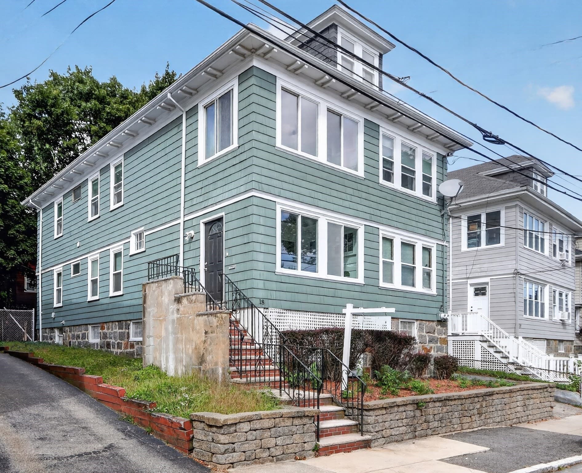 Multi Family at 18 Franconia St, Boston MA 02122, photo 34 of 41