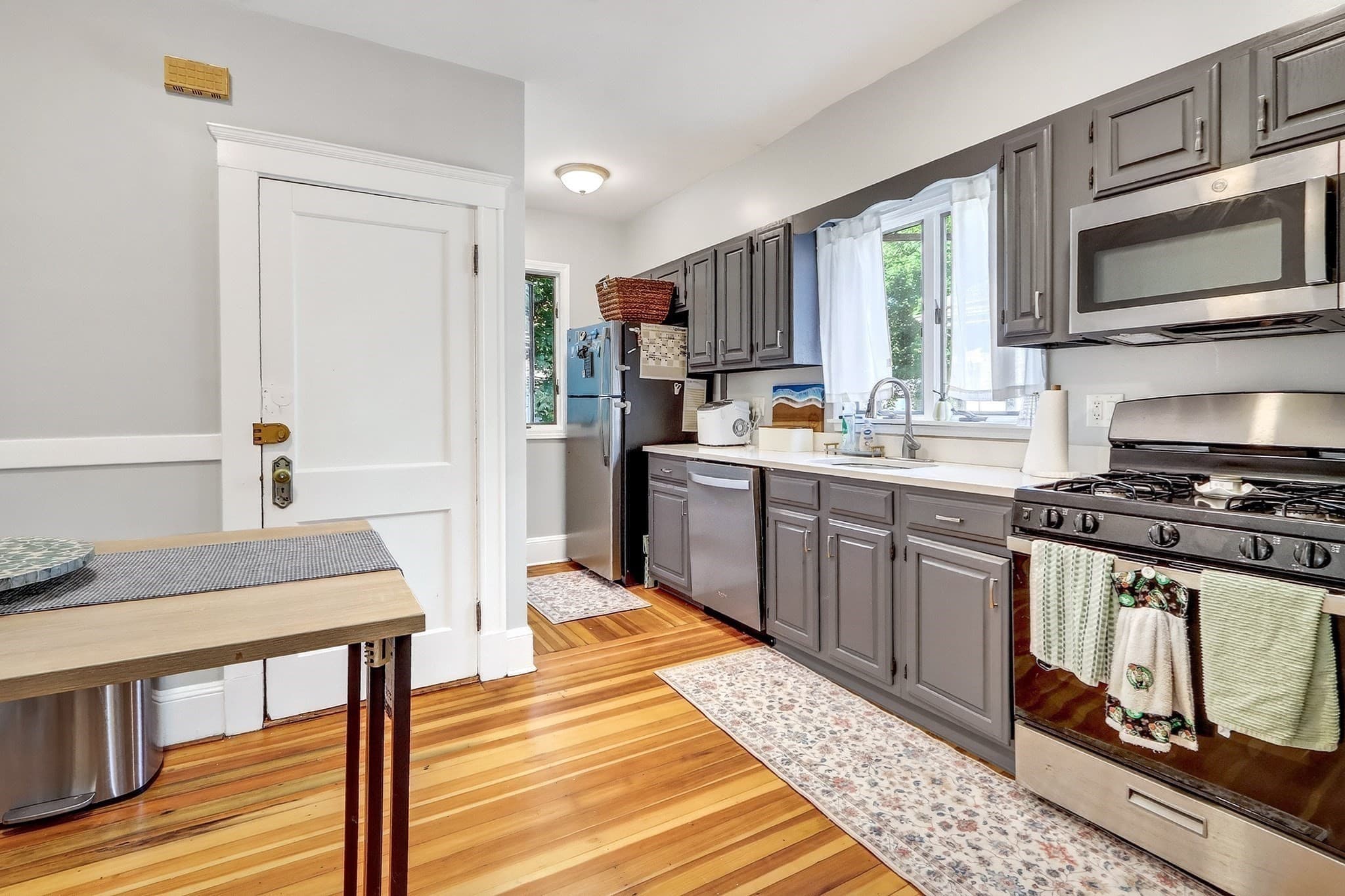 Multi Family at 18 Franconia St, Boston MA 02122, photo 11 of 41