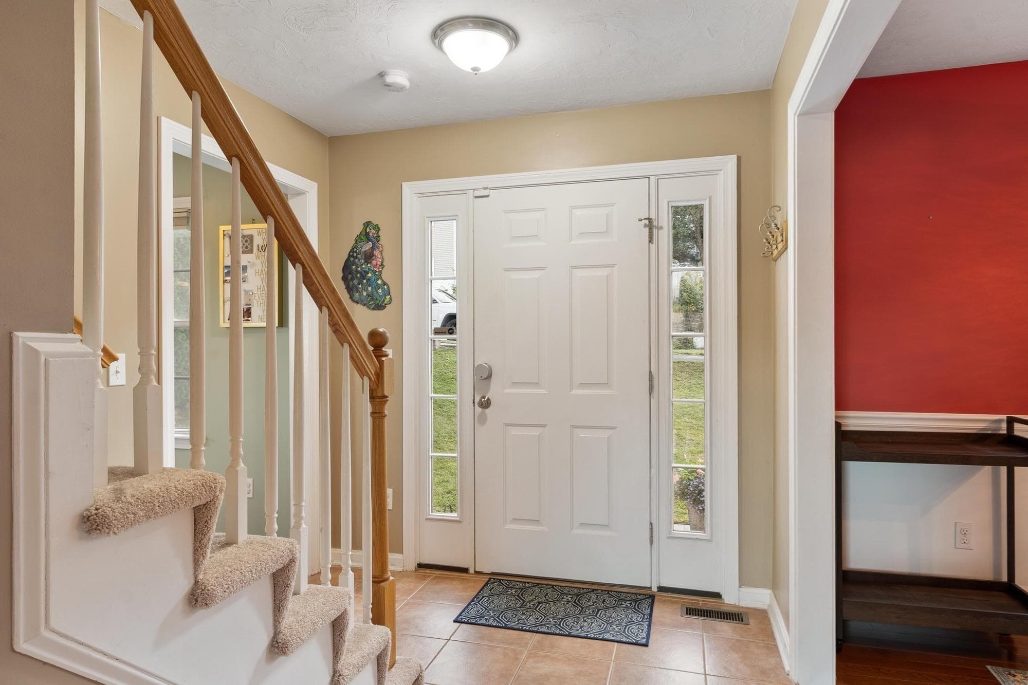 Single Family Residence at 4 Fatima Lane, Worcester MA 01606, Worcester, photo 5 of 42