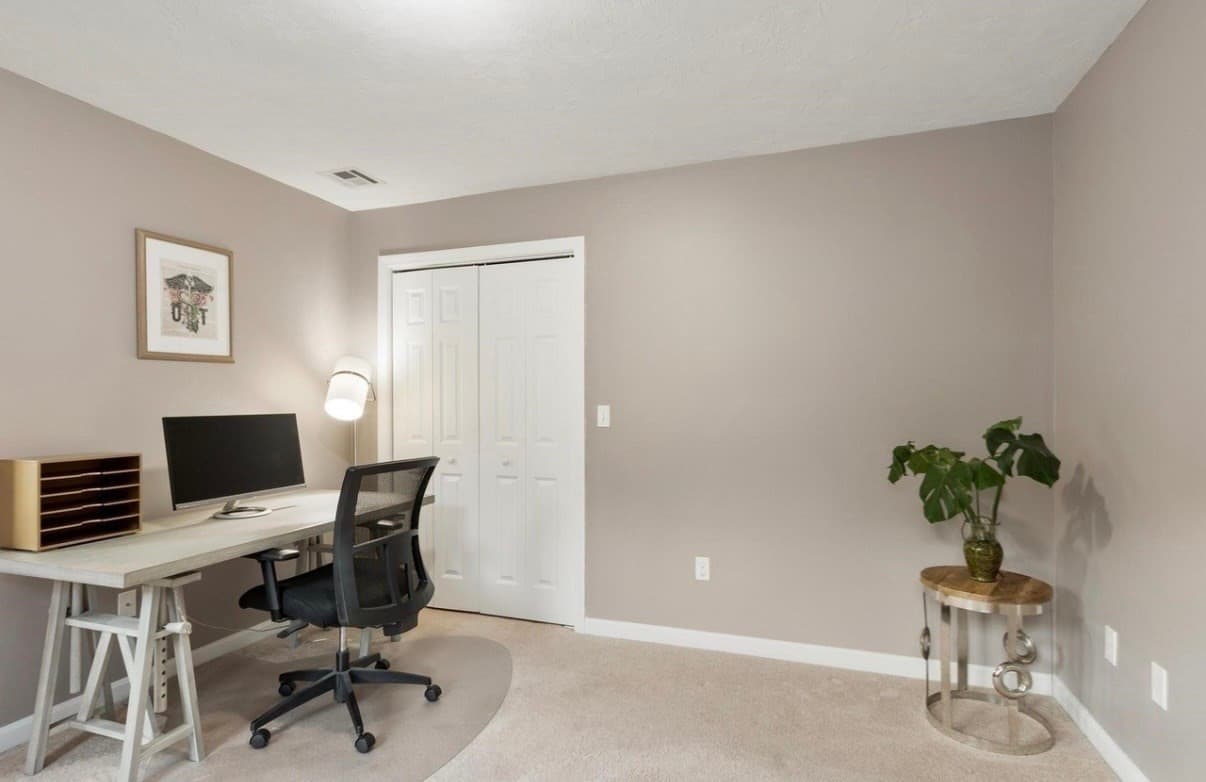 Single Family Residence at 4 Fatima Lane, Worcester MA 01606, Worcester, photo 30 of 42