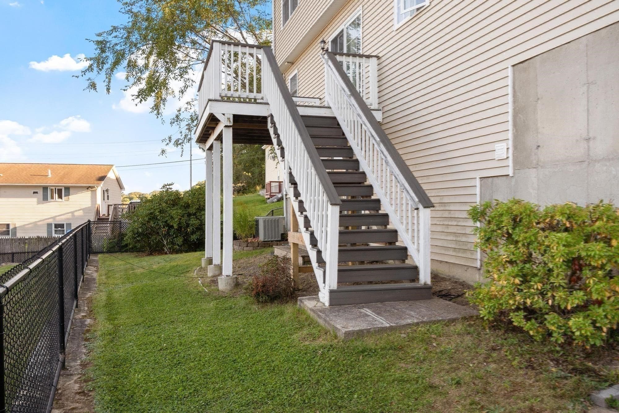 Single Family Residence at 4 Fatima Lane, Worcester MA 01606, Worcester, photo 33 of 42