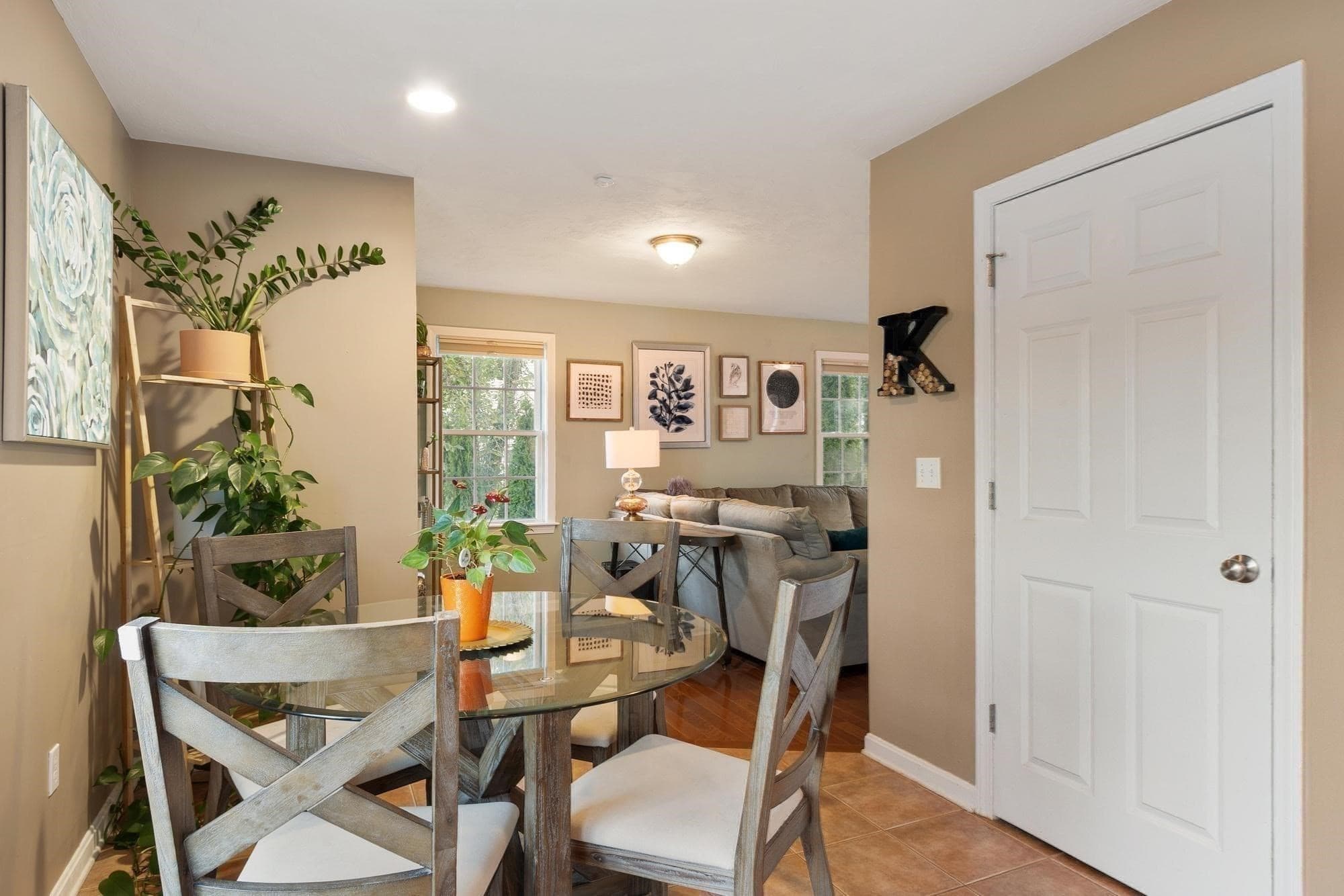 Single Family Residence at 4 Fatima Lane, Worcester MA 01606, Worcester, photo 14 of 42