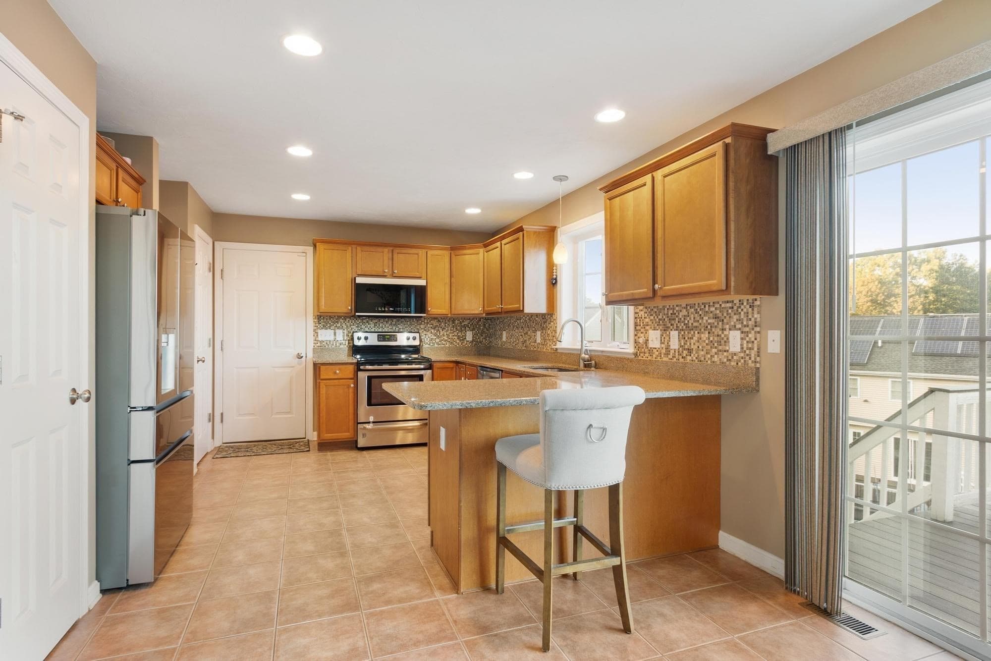 Single Family Residence at 4 Fatima Lane, Worcester MA 01606, Worcester, photo 15 of 42
