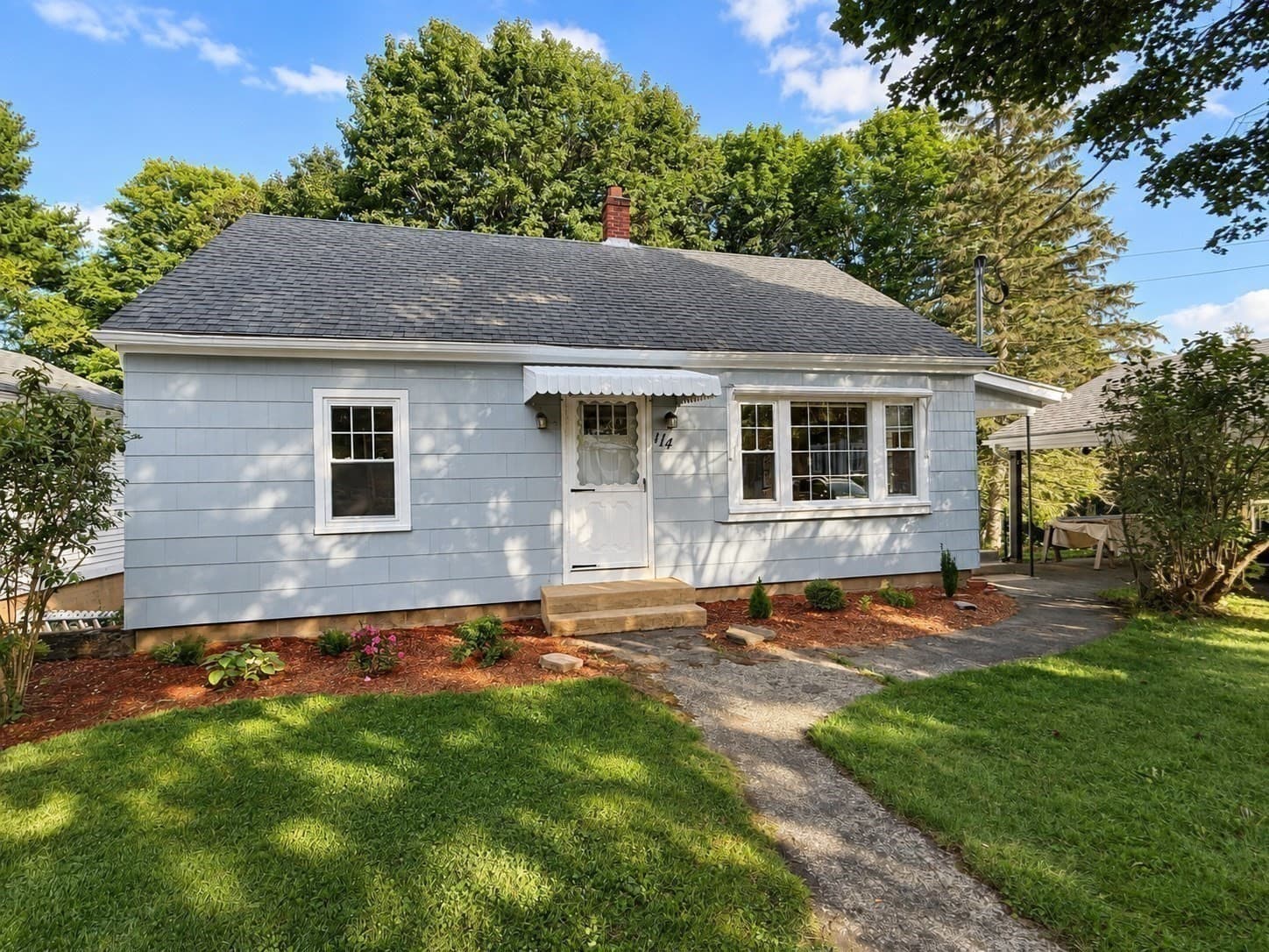 Single Family Residence at 114 Quaboag St, Warren MA 01083, Warren, photo 2 of 38