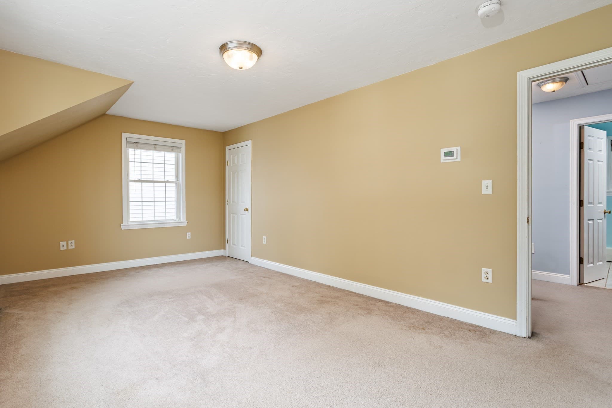 Condominium at 76 Mill Street # B4, Lancaster MA 01523, Lancaster, photo 16 of 32