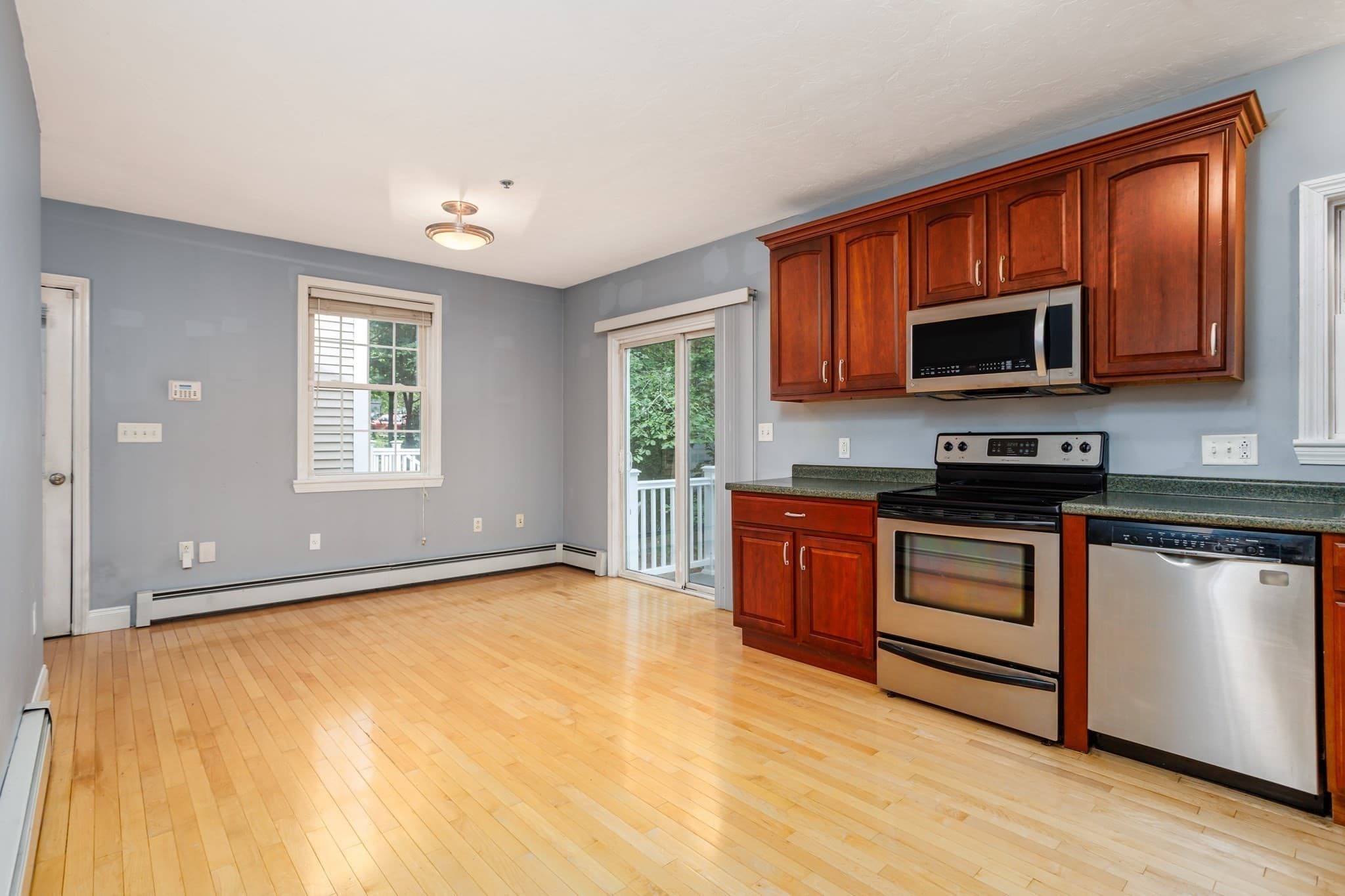 Condominium at 76 Mill Street # B4, Lancaster MA 01523, Lancaster, photo 11 of 32