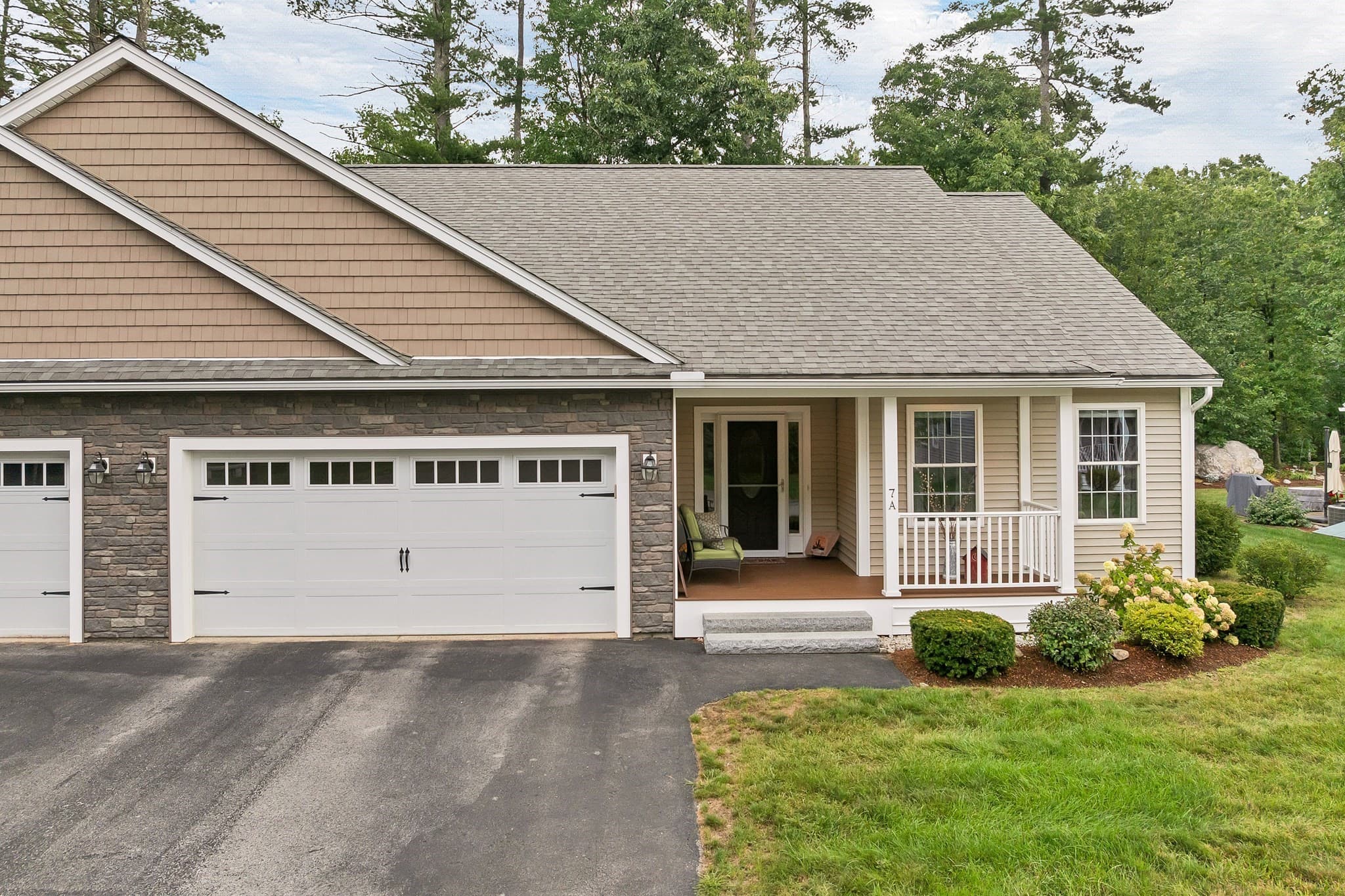 7 Benning St # A, Amherst NH 03031