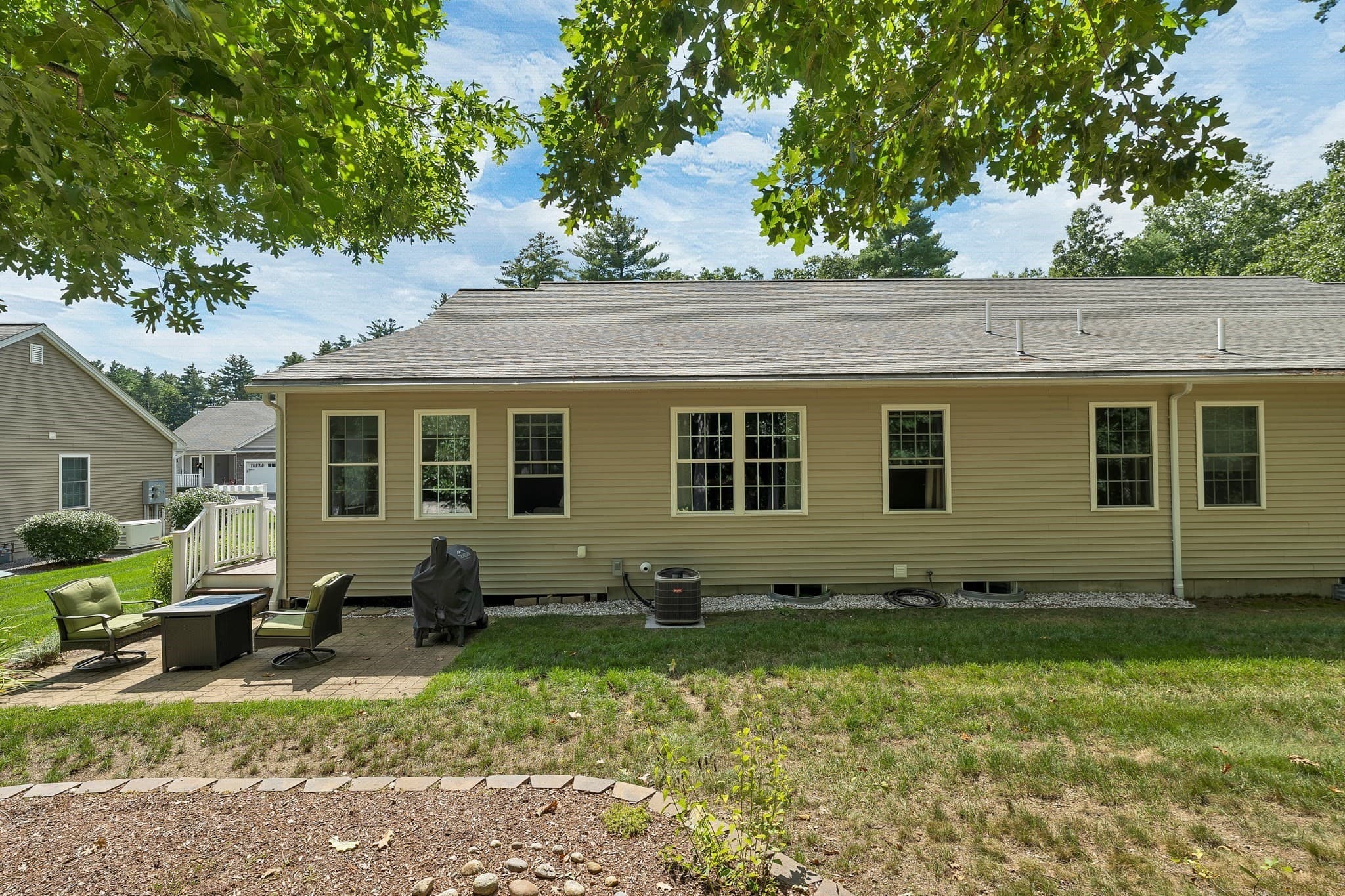 Condominium at 7 Benning St # A, Amherst NH 03031, Amherst, photo 5 of 42