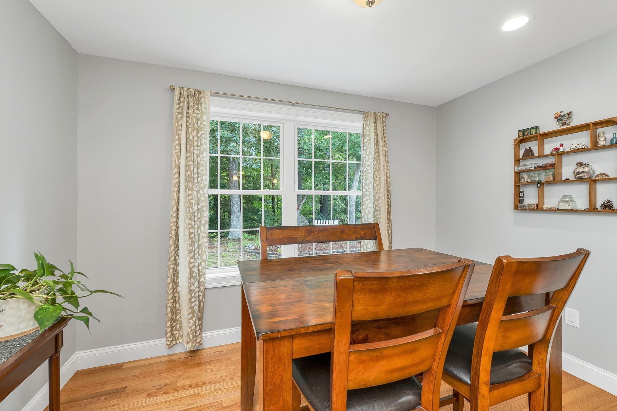 Condominium at 7 Benning St # A, Amherst NH 03031, Amherst, photo 30 of 42