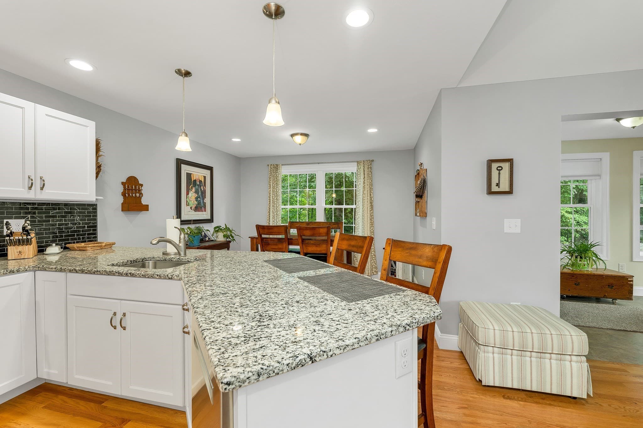 Condominium at 7 Benning St # A, Amherst NH 03031, Amherst, photo 25 of 42