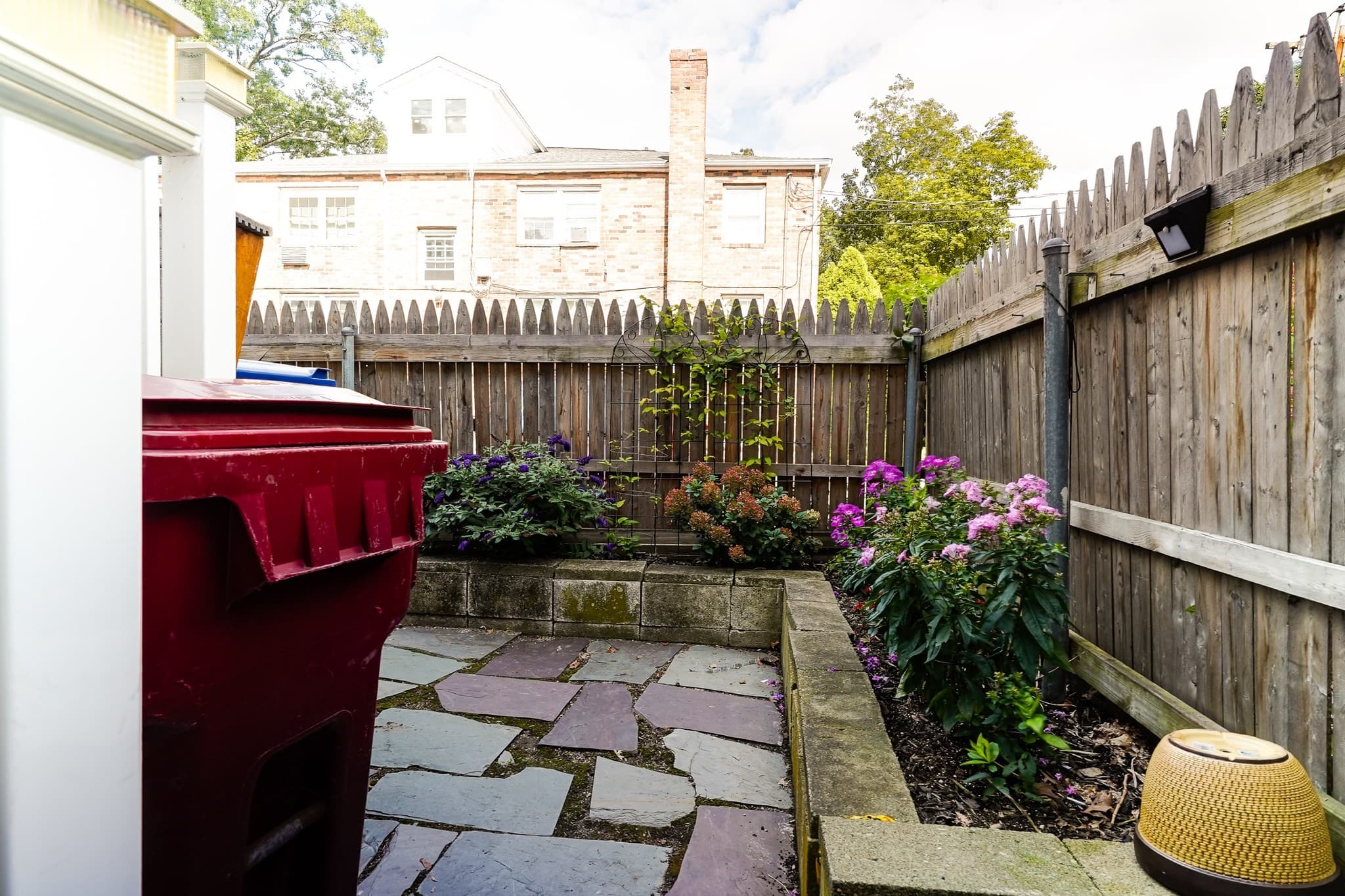 Condominium at 112 Hollis St # 112, Lowell MA 01852, Lowell, photo 31 of 35