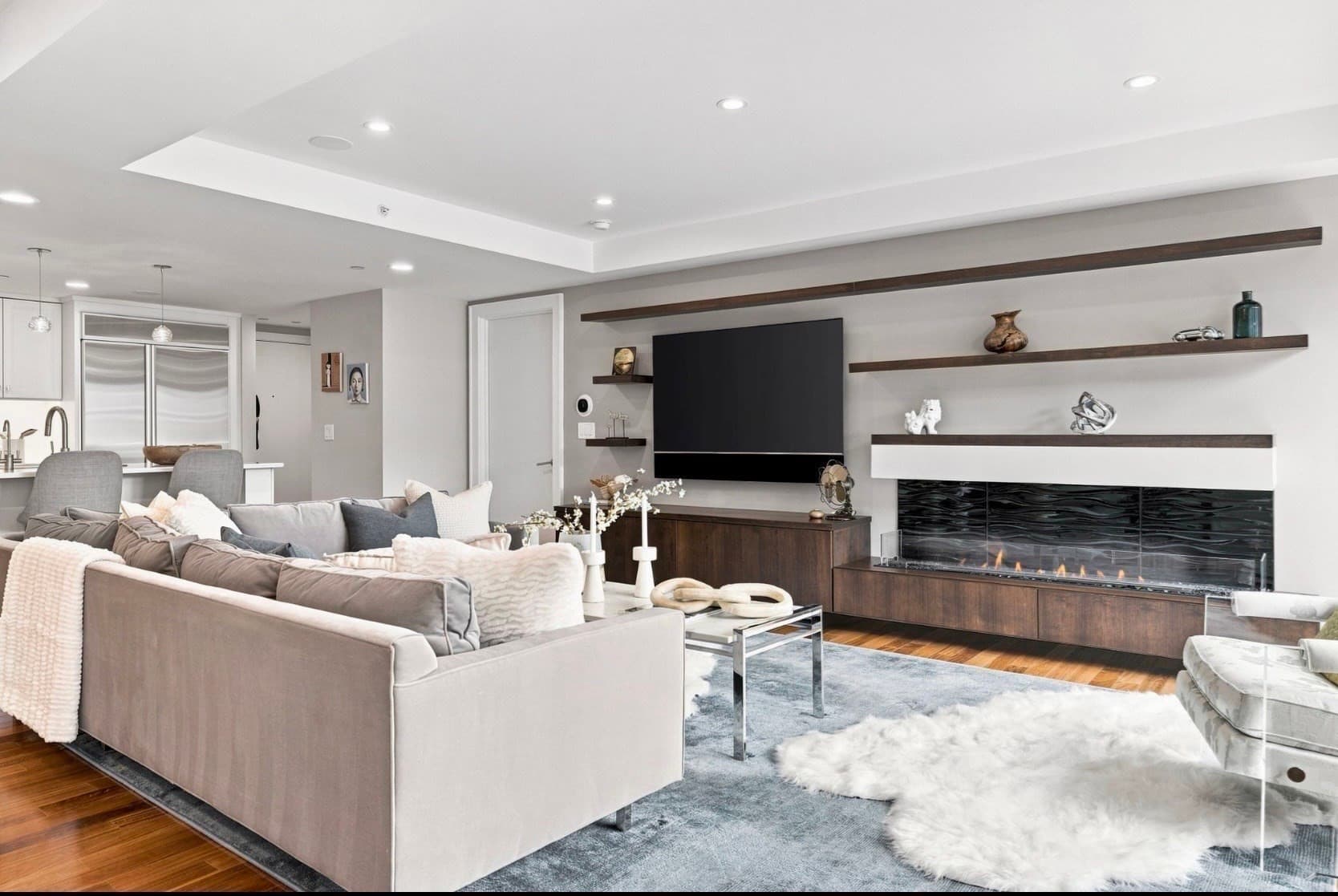 Condominium at 2 Battery Wharf, Boston MA 02109, Boston, photo 6 of 36