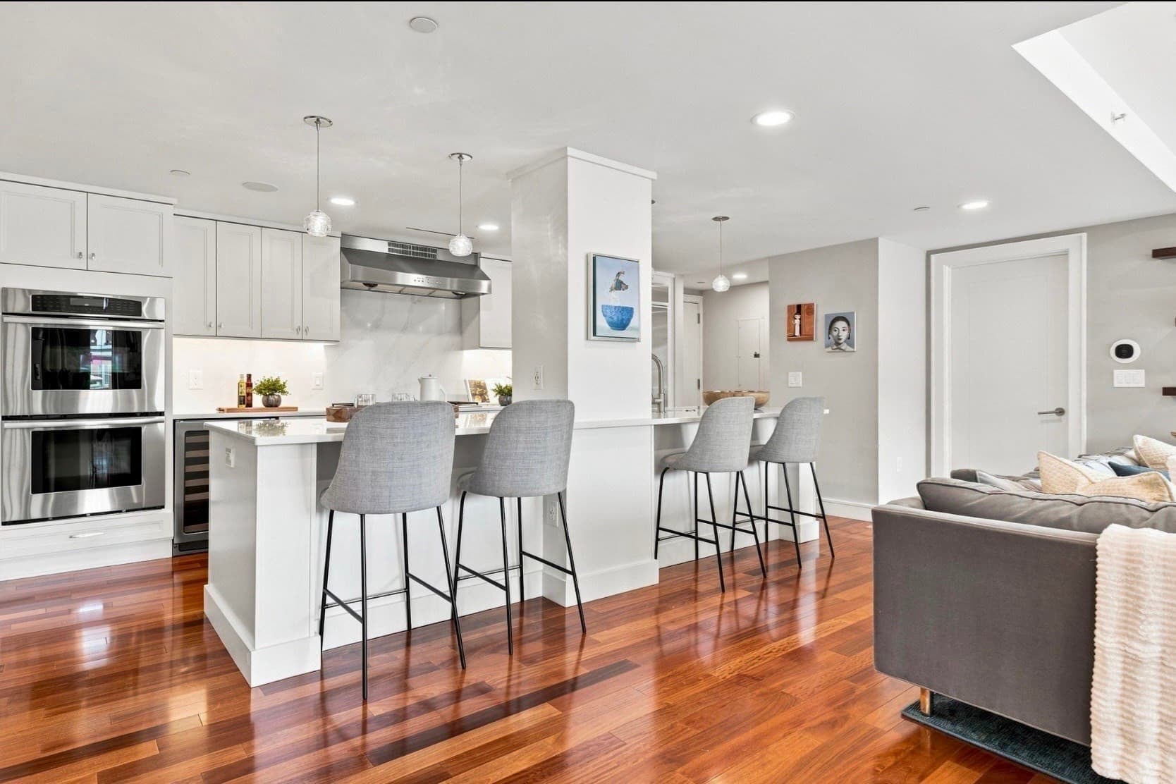 Condominium at 2 Battery Wharf, Boston MA 02109, Boston, photo 9 of 36