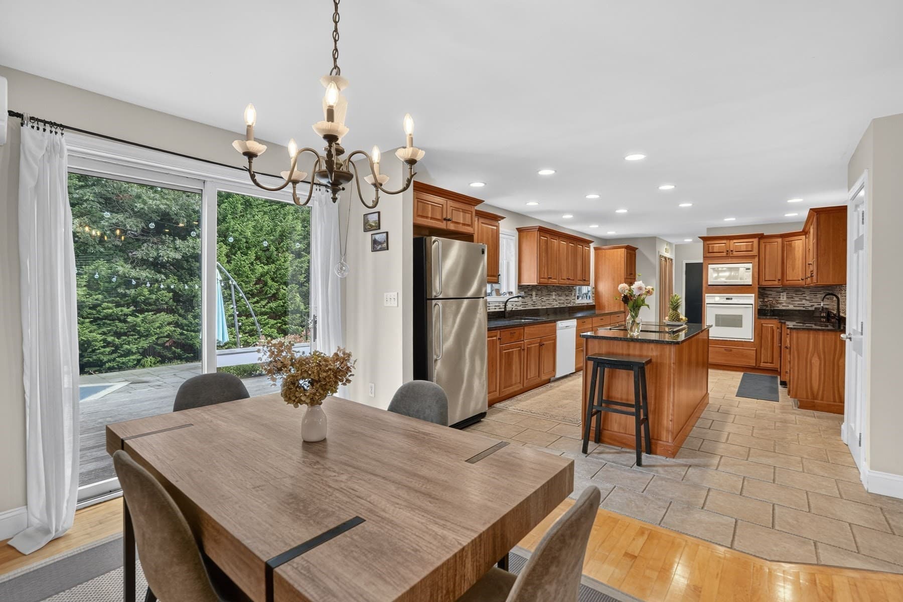 Single Family Residence at 68 Front Street, Oak Bluffs MA 02557, photo 6 of 36