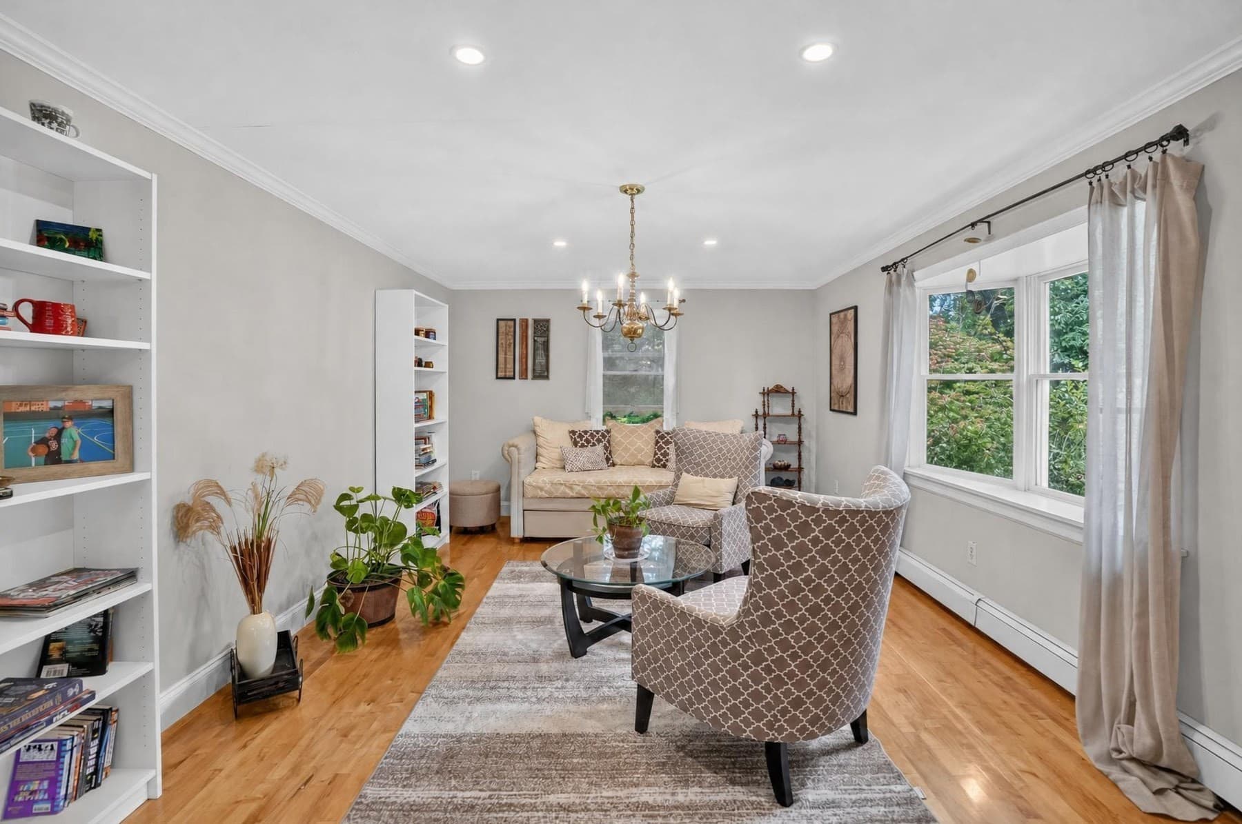 Single Family Residence at 68 Front Street, Oak Bluffs MA 02557, photo 11 of 36
