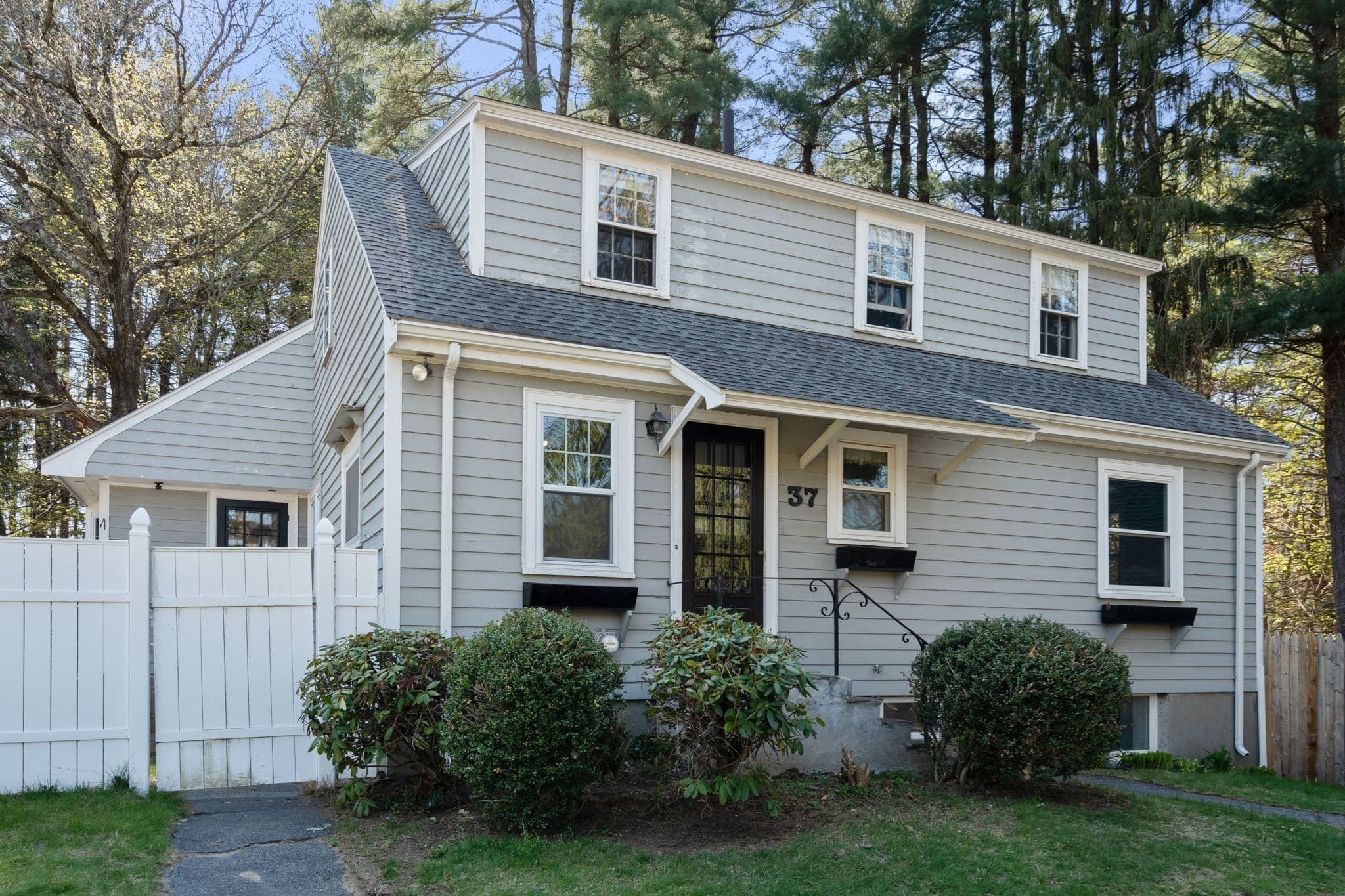Single Family Residence at 37 School Street, Weston MA 02493, Weston, photo 2 of 32