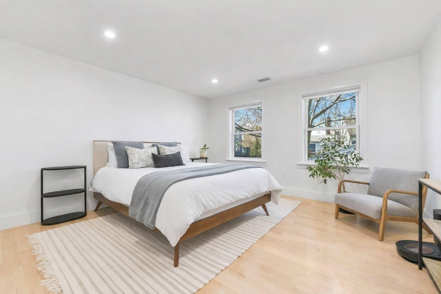 Condominium at 17 Akron St # 2, Boston MA 02119, Boston, photo 12 of 29