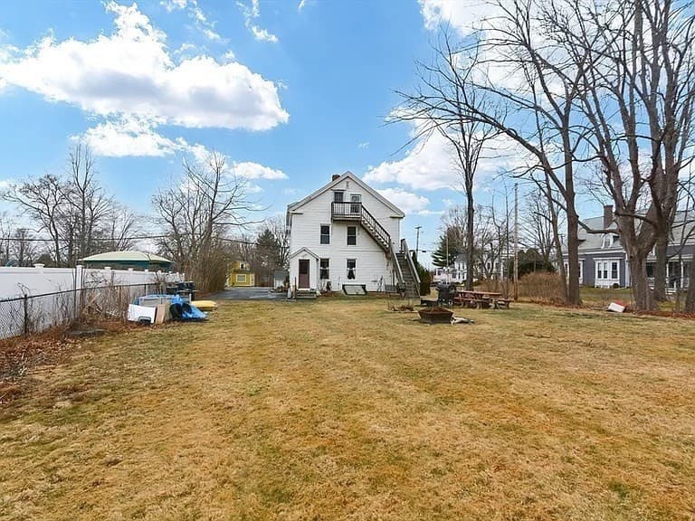 Apartment at 22 North Street # 3, Grafton MA 01519, photo 11 of 11