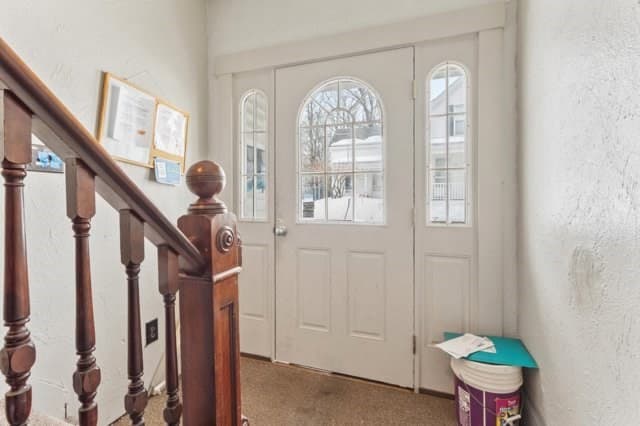 3 Family at 29 Forest Street, Fitchburg MA 01420, Fitchburg, photo 7 of 33